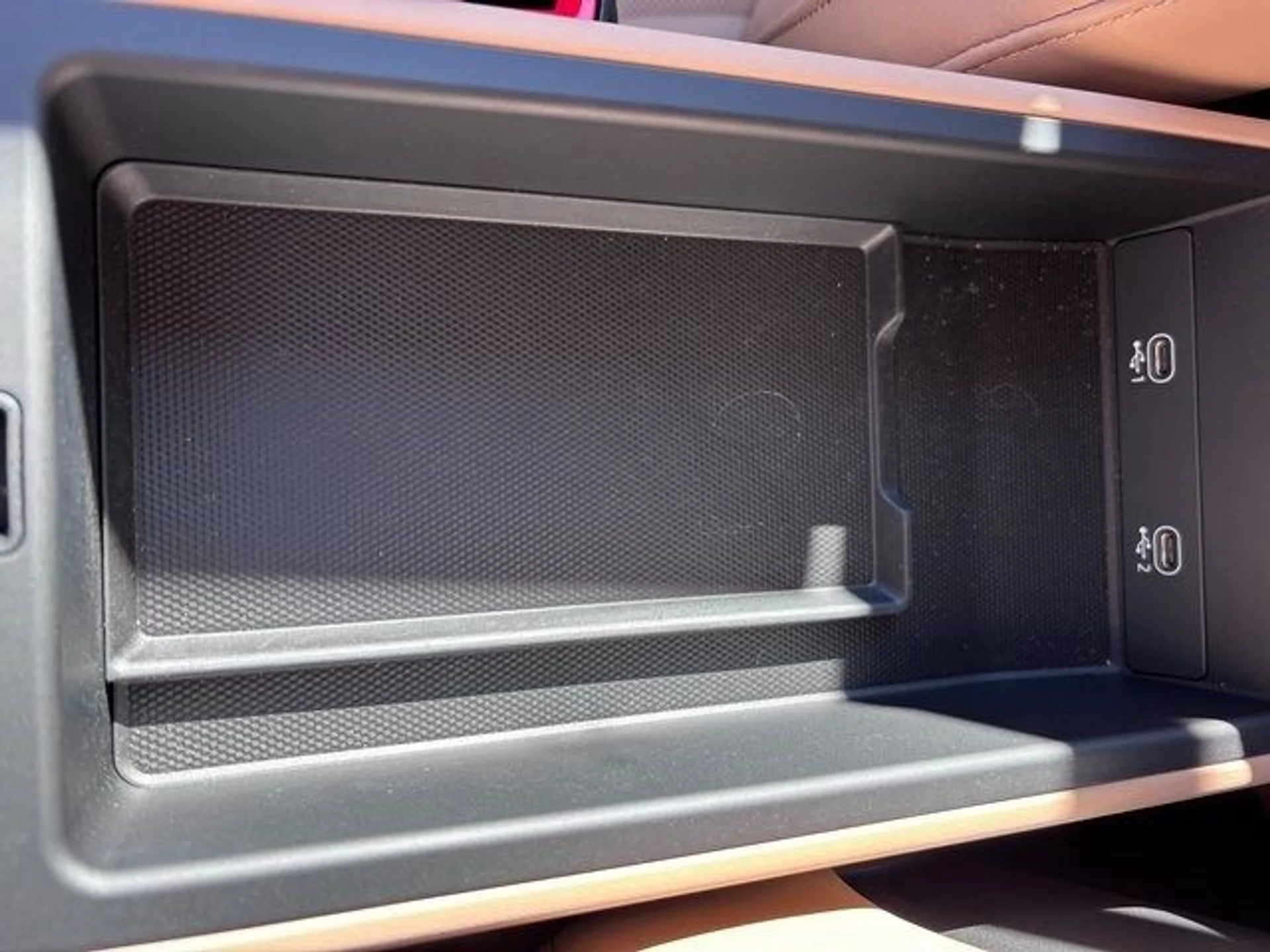 mph025_3369452463_169c5cc8d562538ab49ea86a479d4c59x_6fc8987b10