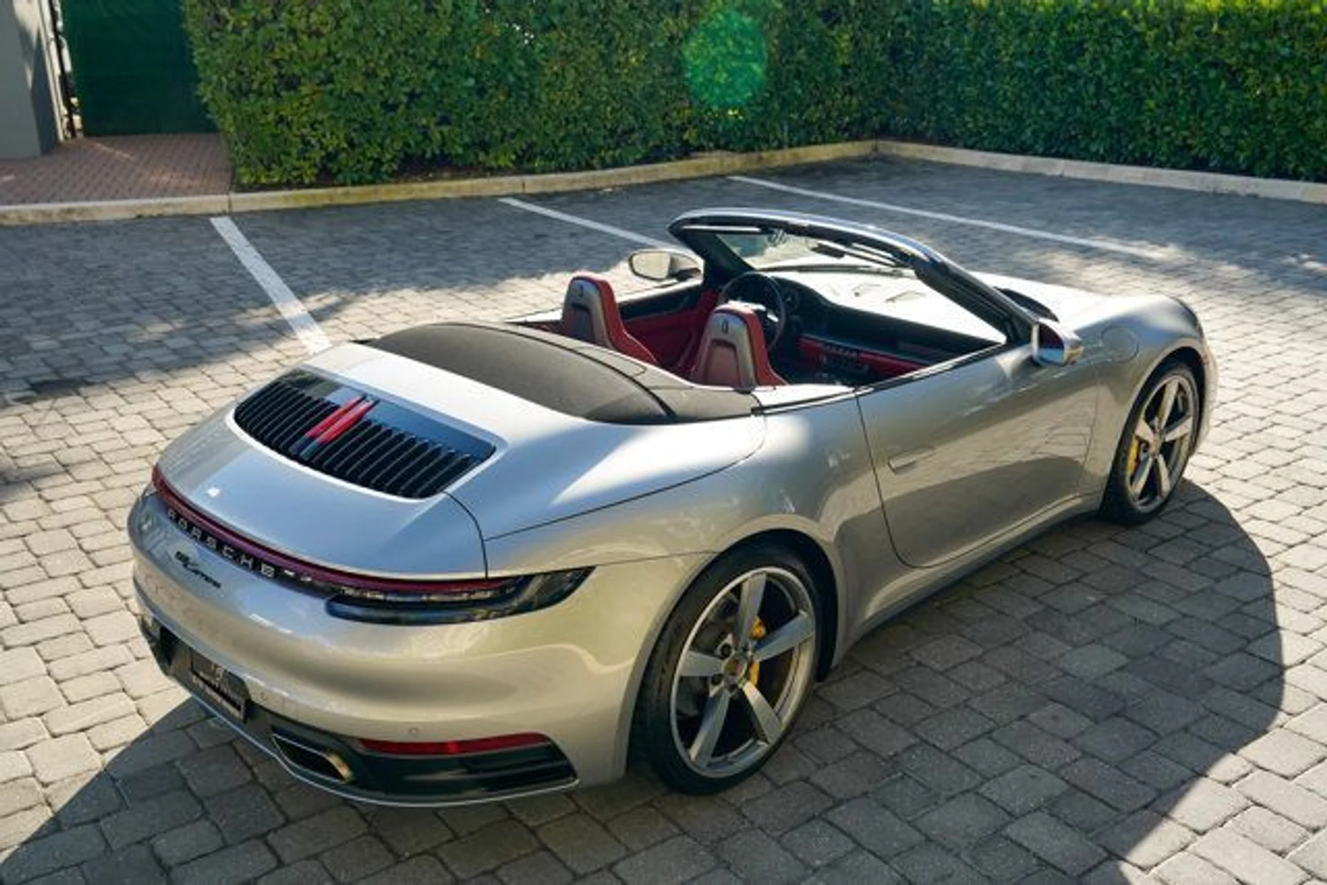 mph025_3377222604_22967897_26_640_652eb18db2