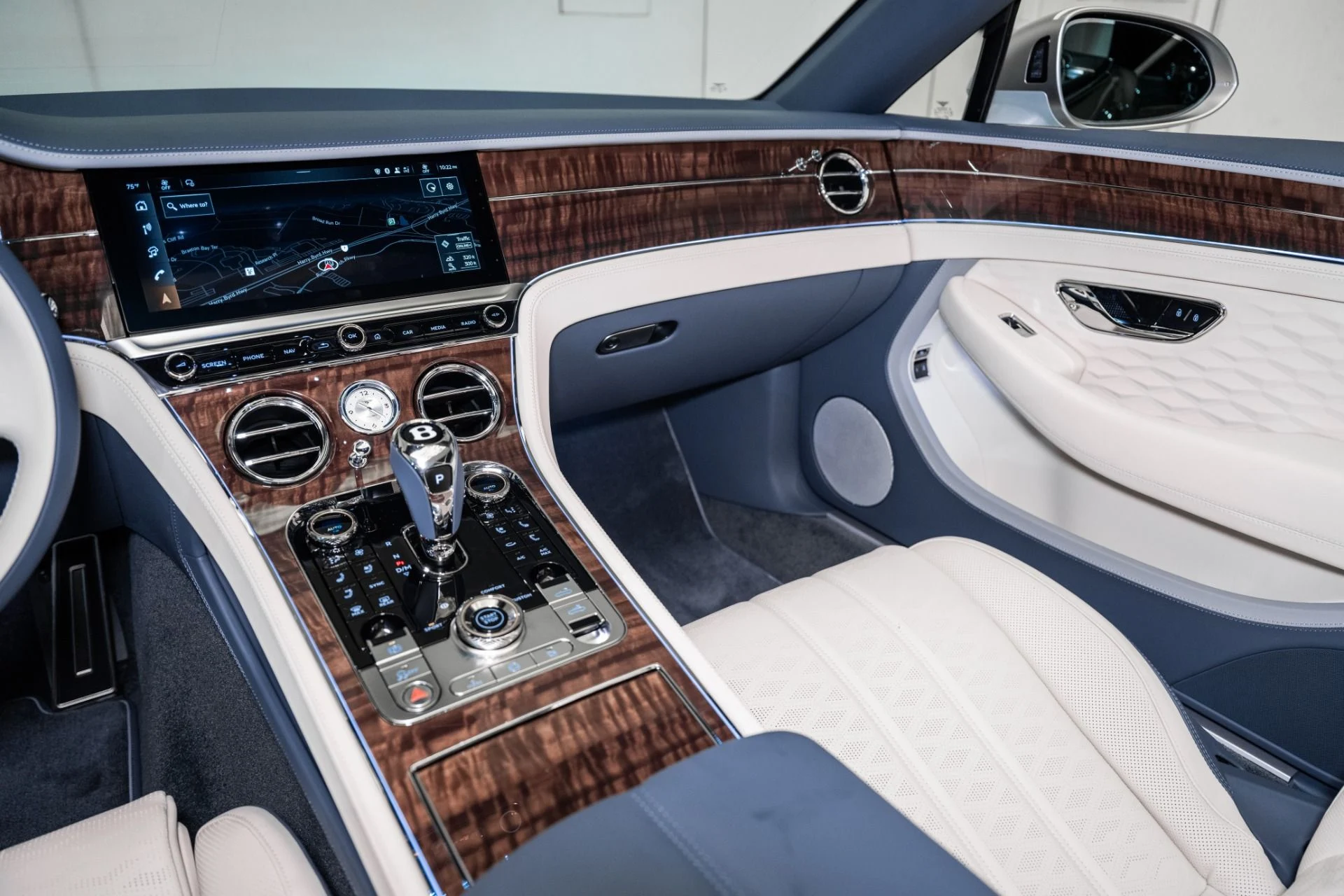 mph025_3391951541_New_2025_Bentley_Continental_1754062657_92ce68e3bc