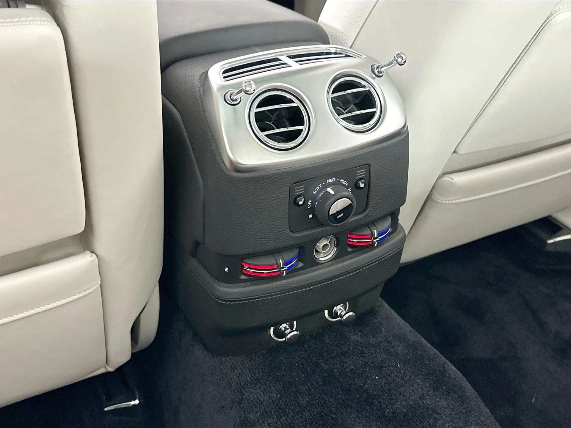 mph025_3405462230_26_6baab7bea8