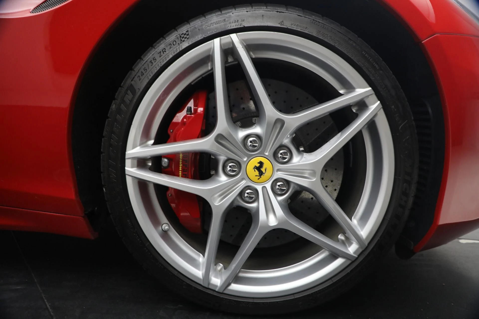 mph025_3406176424_Used_2017_Ferrari_California_T_1787347331_de16cbad8a