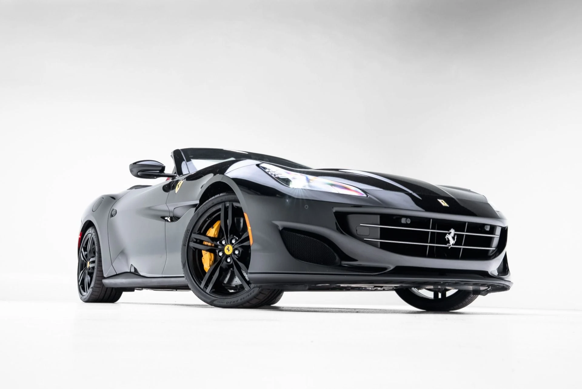 mph025_3410784894_Used_2019_Ferrari_Portofino_1773084196_bf1a5338be
