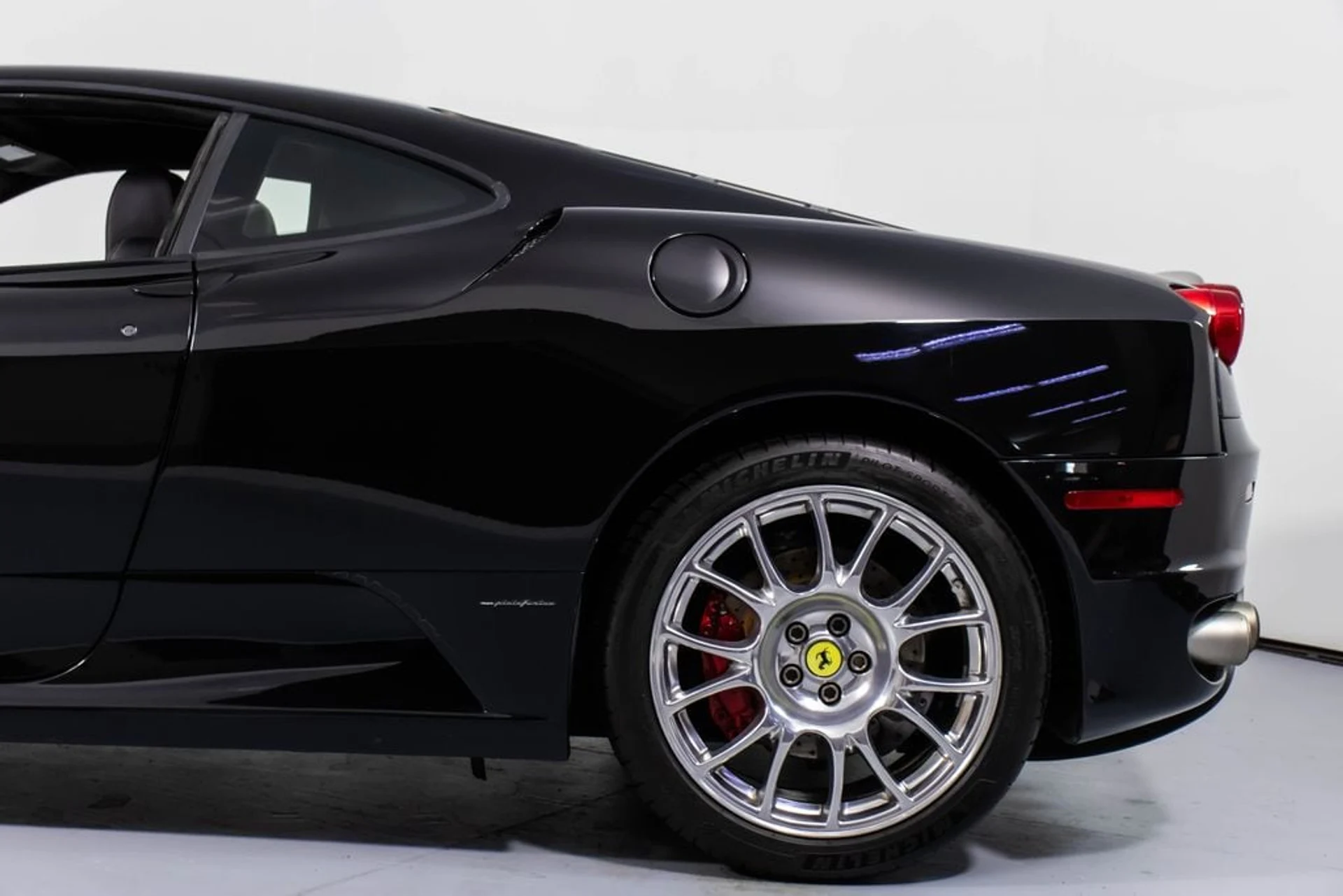 mph025_3412015647_f77f0489e6e5987eb402d0a724db4249x_579bc0adc1