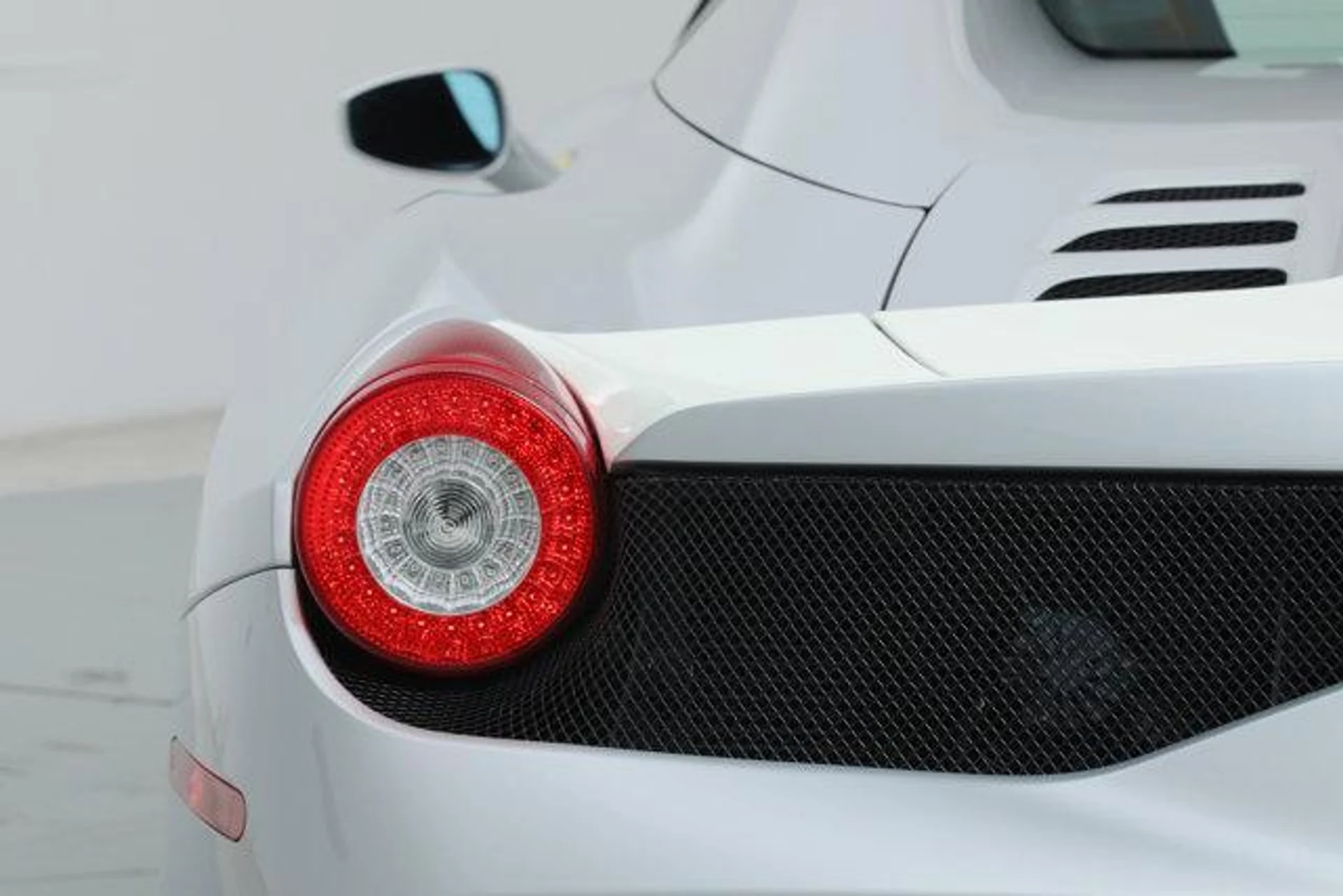 mph025_3420855741_v_VRC_2z_L_Ci_Q5py_V0m_I_Bajp_YN_Hrs_ba31f784b9