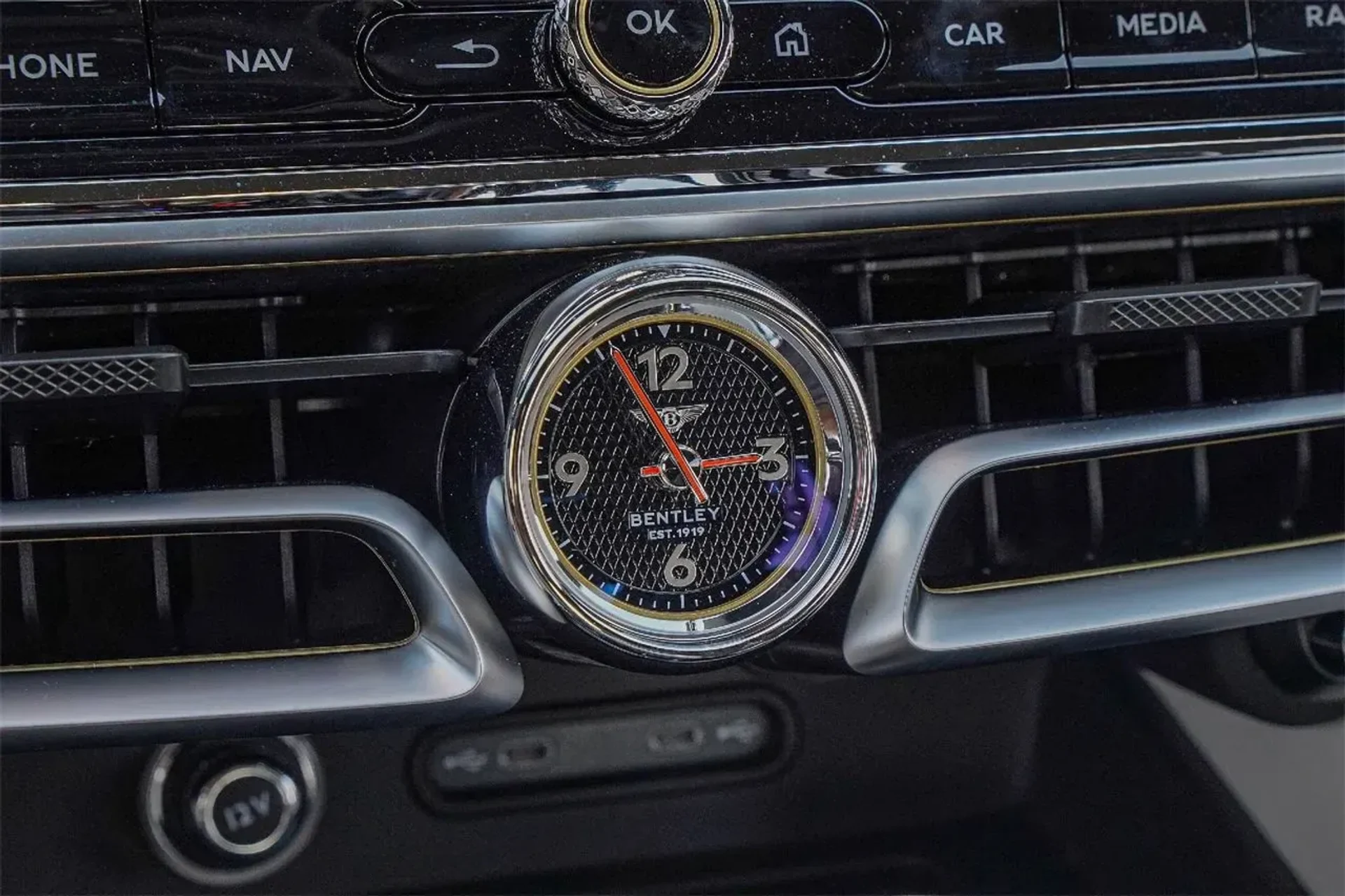 mph025_3437409315_b1693adf64ac4fa0b71fab003dd4ba34_32a6189e60