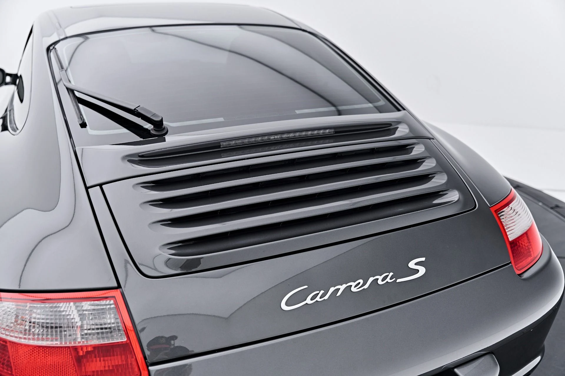 mph025_3459598152_Used_2005_Porsche_911_Carrera_S_1791837304_4a17cccfbf