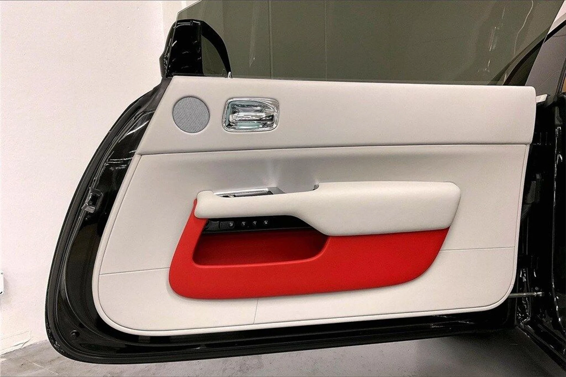 mph025_3461931436_45a59bc5d9726430b029c5a180dbbddax_014c8f4586