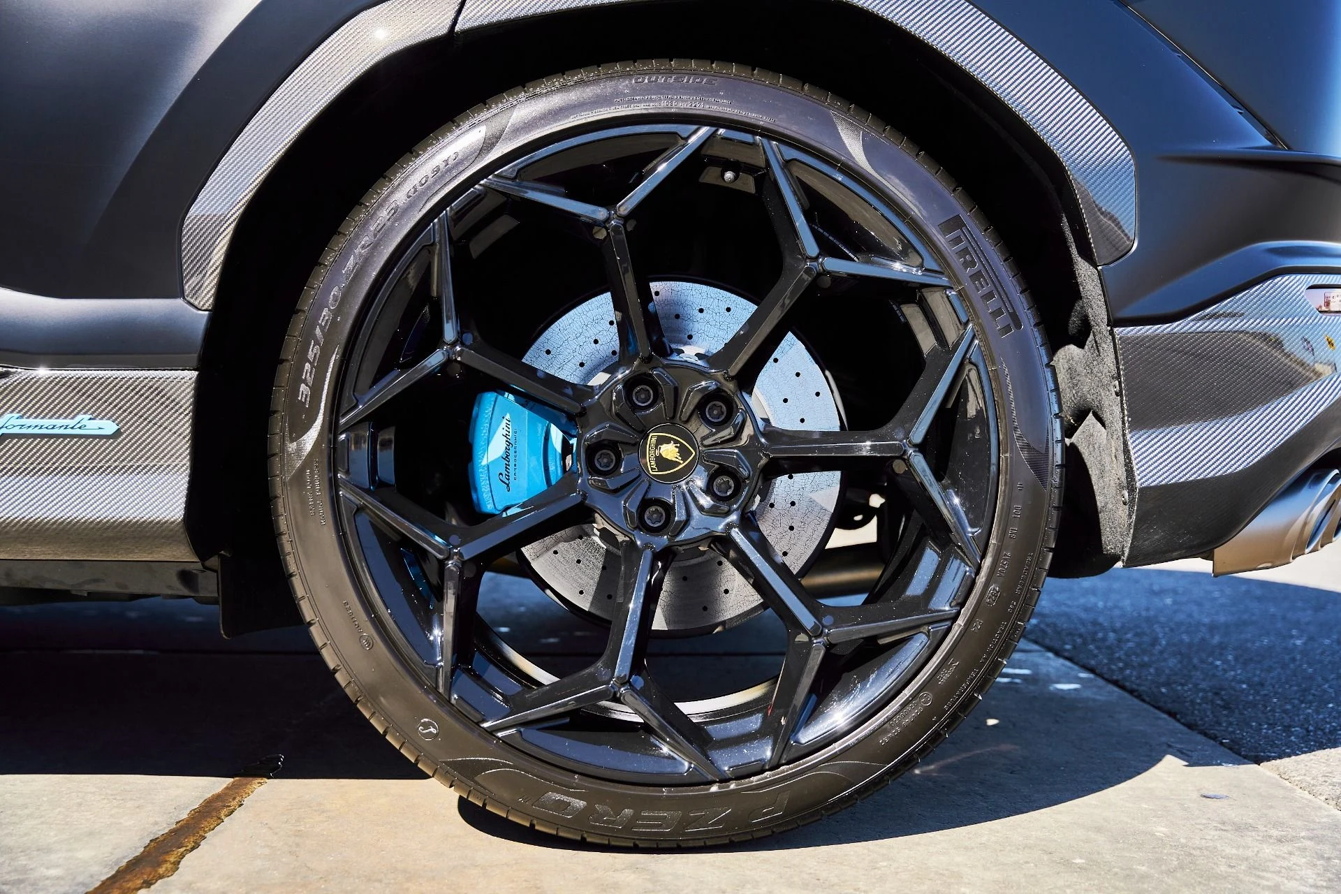 mph025_3462677344_Used_2024_Lamborghini_Urus_Performante_1773367094_766fcd85bb