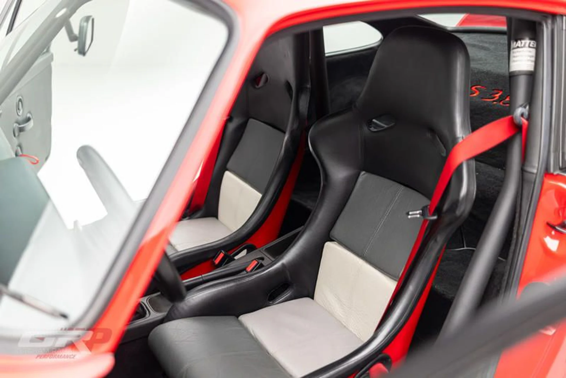 mph025_3470081015_4_ADF_933_D_9_E09_44_E9_9266_3_A97_CB_3_C495_F_c587a5dfd7