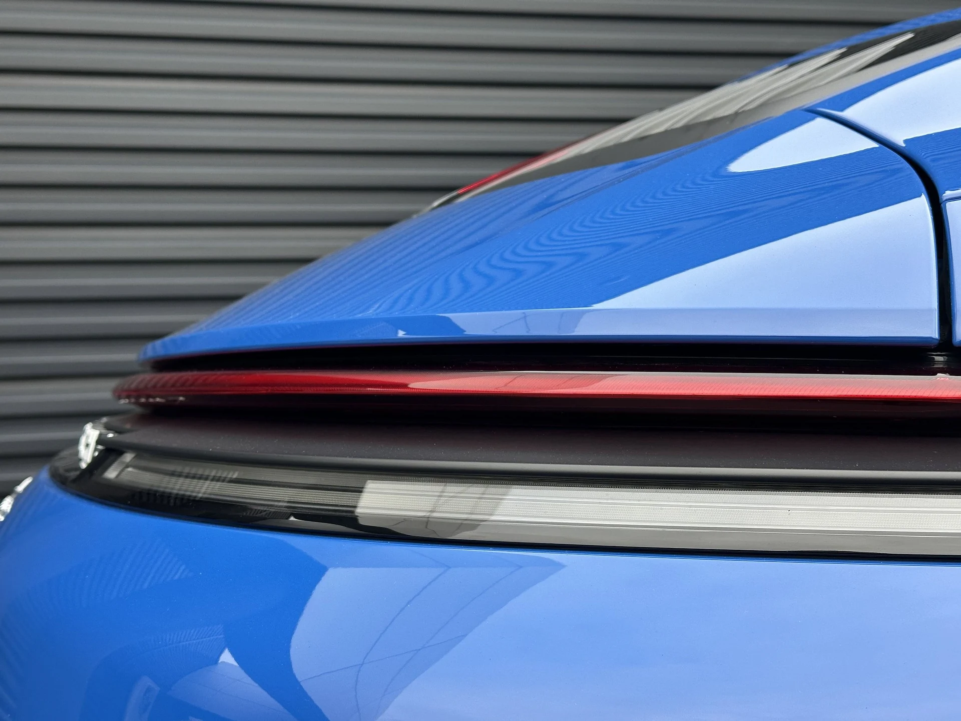 mph025_347739633_2b6bbb3071c0b04cdc73d86f37a083d8x_e069f0243f