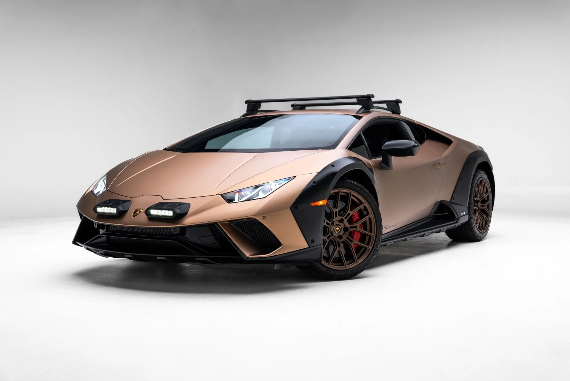 mph025_3481878612_Used_2024_Lamborghini_Huracan_Sterrato_1774458866_bcaa5eada8