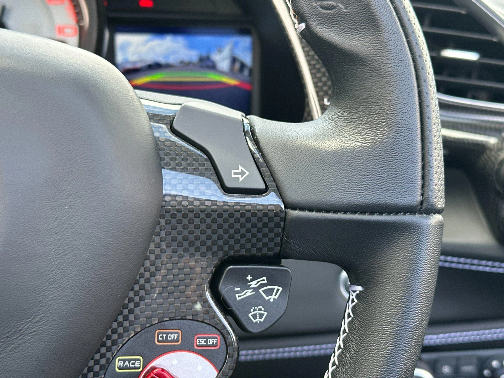 mph025_3482673335_Used_2018_Ferrari_488_Spider_1776240651_3614e918e6