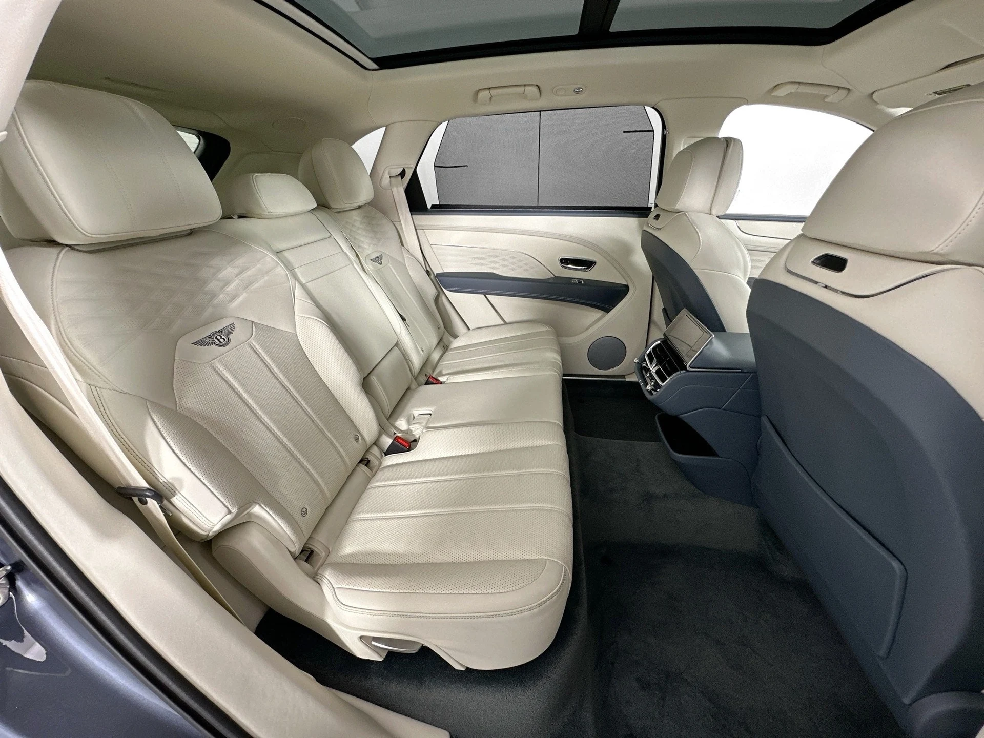 mph025_3485223342_26_5507b4f863