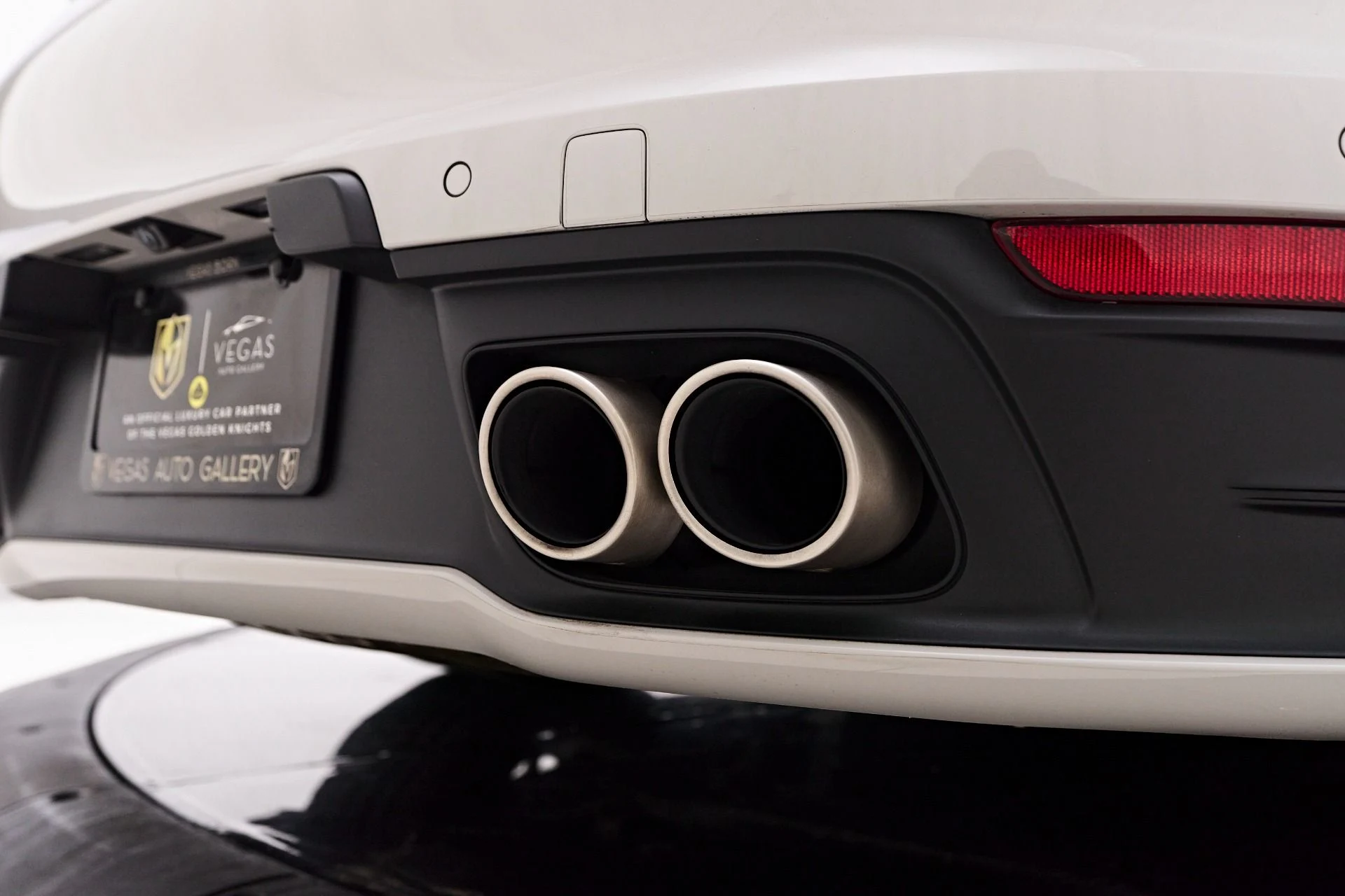 mph025_3489545156_Used_2023_Porsche_911_Carrera_4_S_1757702377_405c7361dc