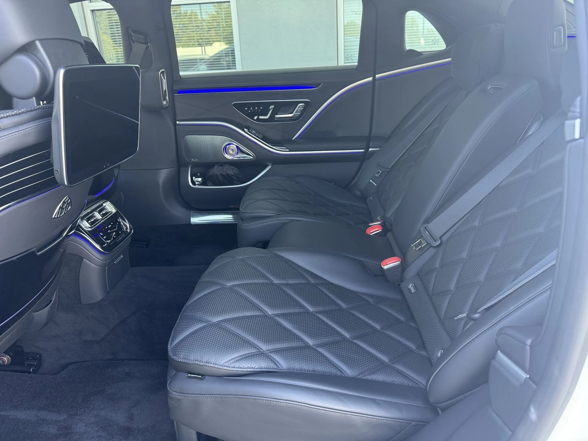 mph025_3493924577_435731b9d9727f07b95d4154ab5aab87x_57004cf828