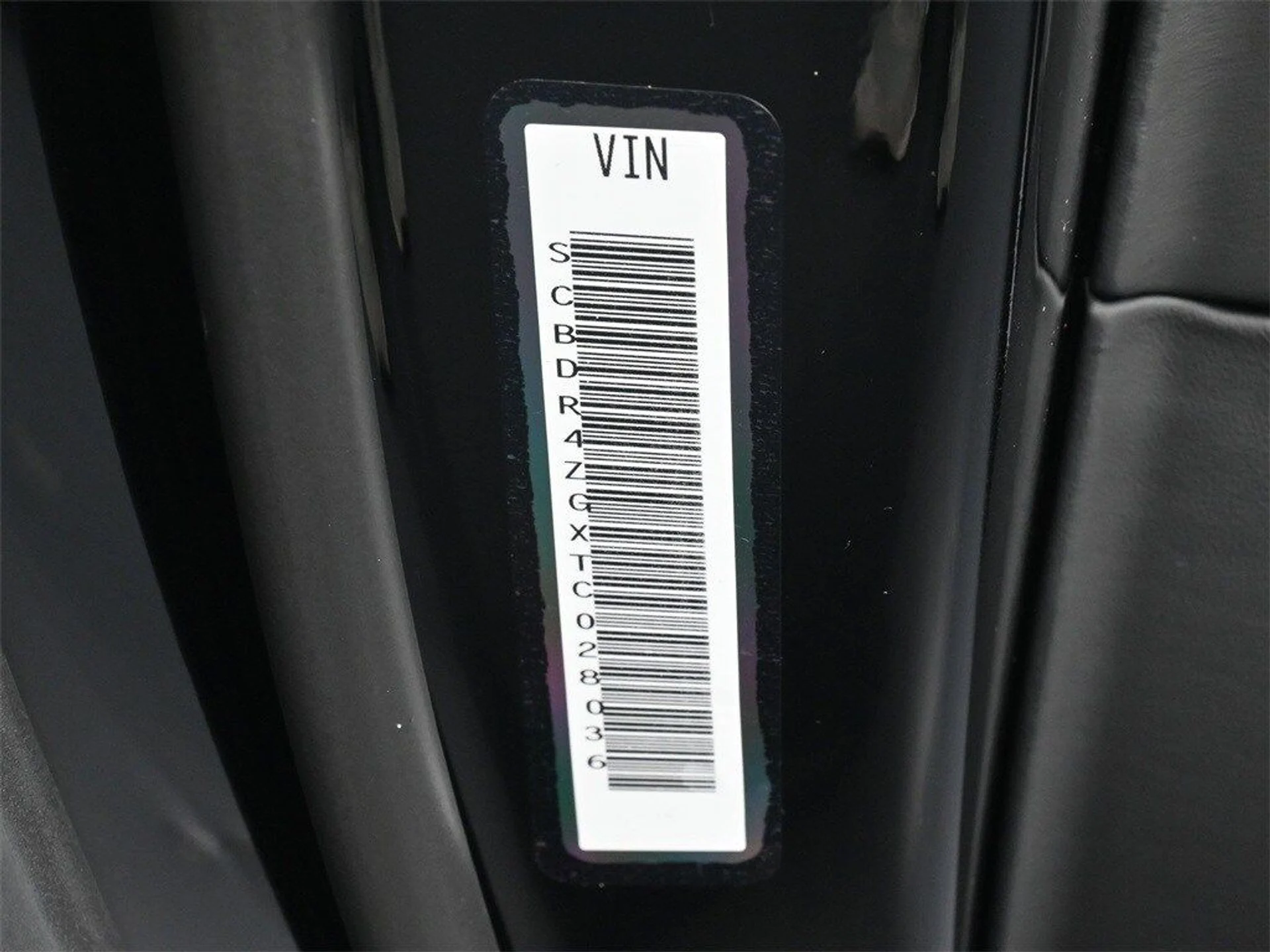 mph025_3494688326_bfd24ba4c47689083637cdb751ac60d4x_40b9241139