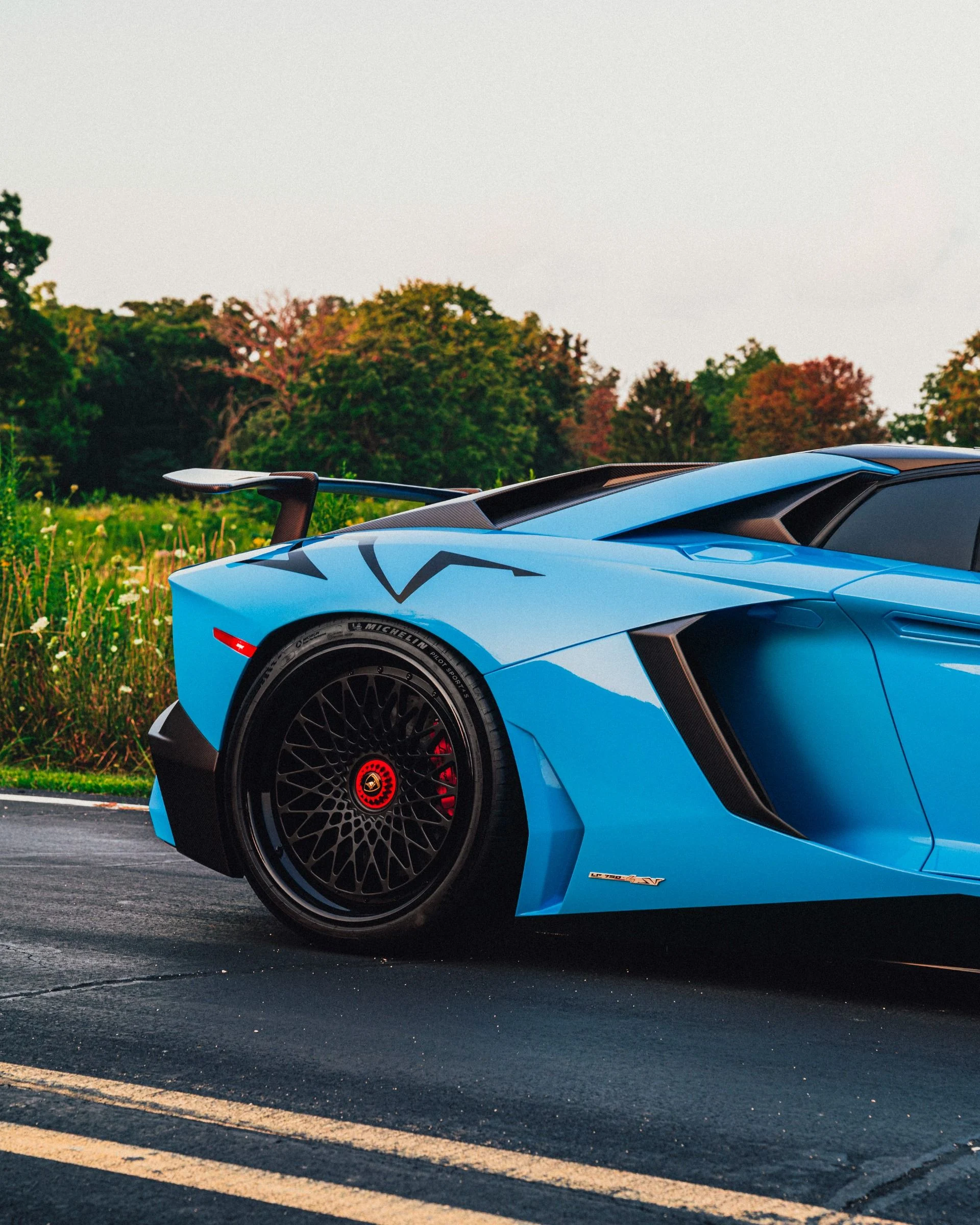 mph025_3499119536_9696_p26_l_be99c54adb