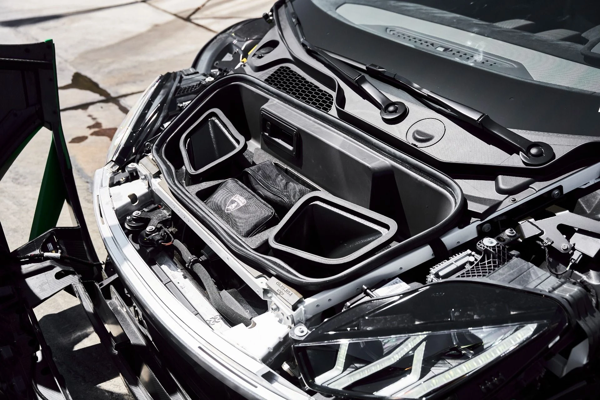 mph025_3521986343_Used_2022_Lamborghini_Huracan_STO_Base_1774488402_8f6661b20b