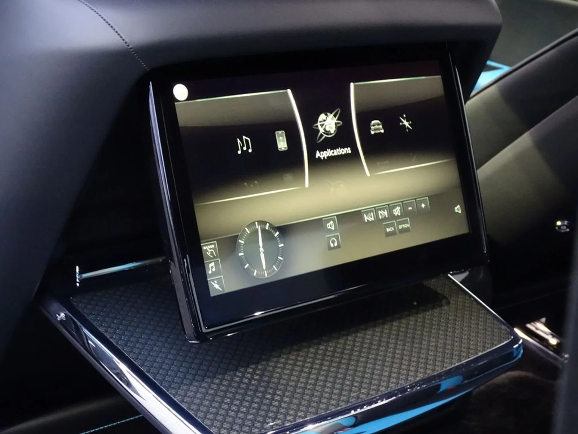 mph025_3525091268_3cf7cea039065fb90b091841518861d9x_1aa54188f7