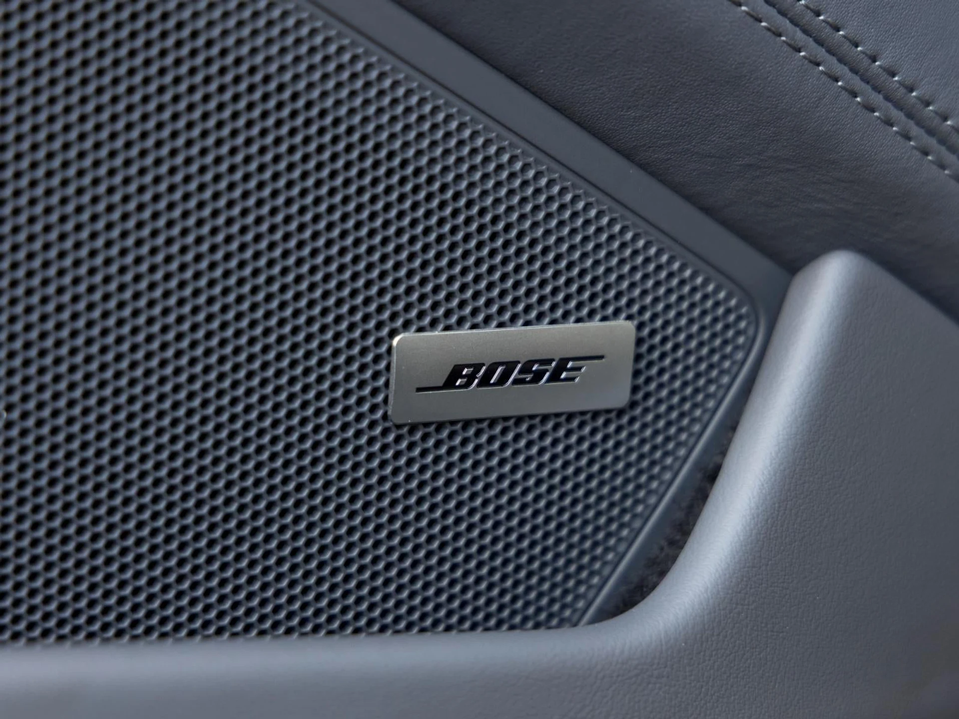 mph025_3536956966_26_9069c474d5