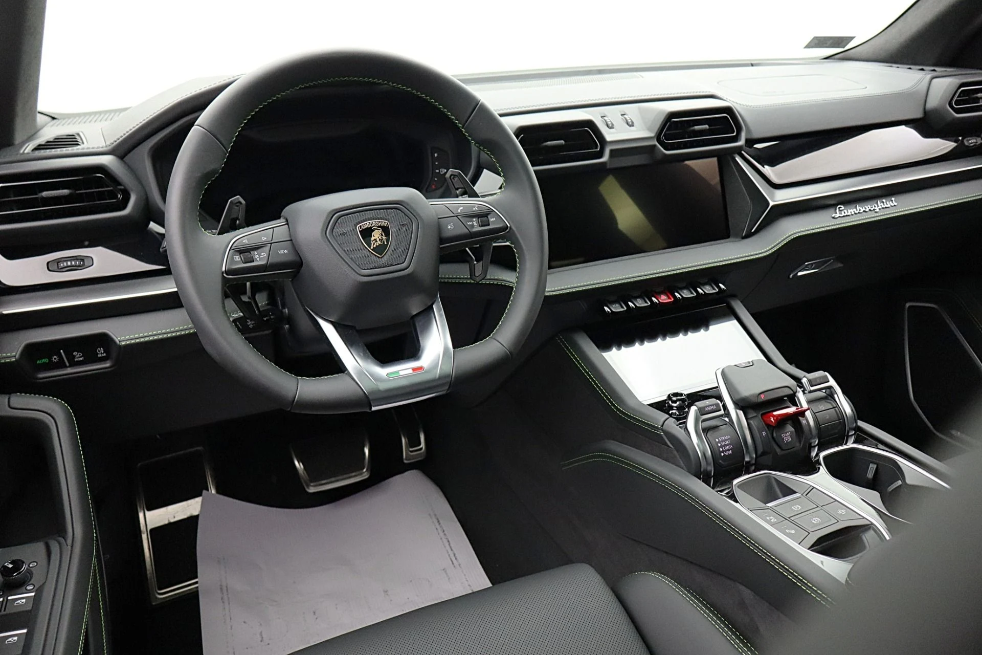mph025_3539459346_New_2026_Lamborghini_Urus_SE_bf4ad6db94