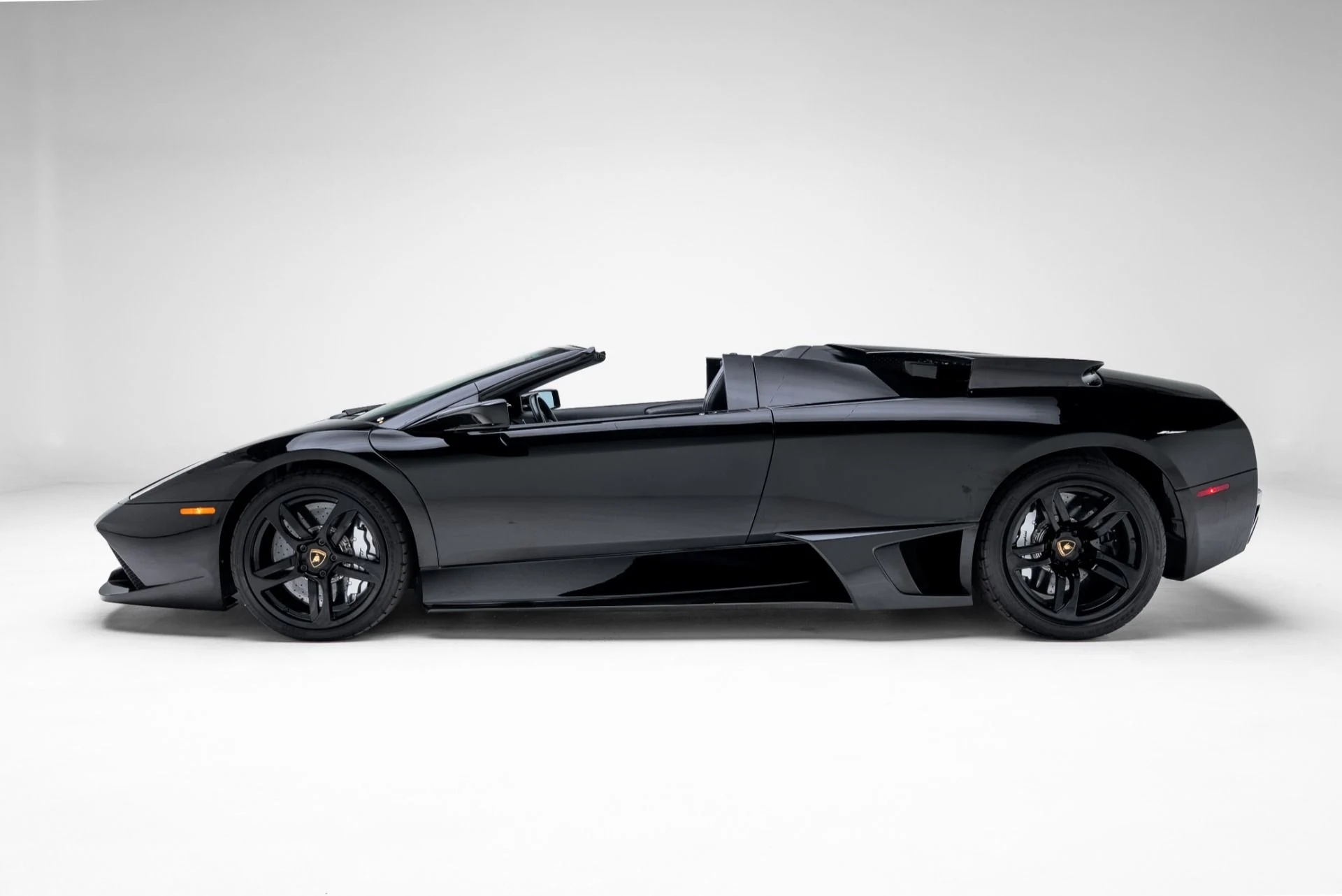 mph025_3546017655_Used_2009_Lamborghini_Murcielago_LP_640_1772151218_f83d742690