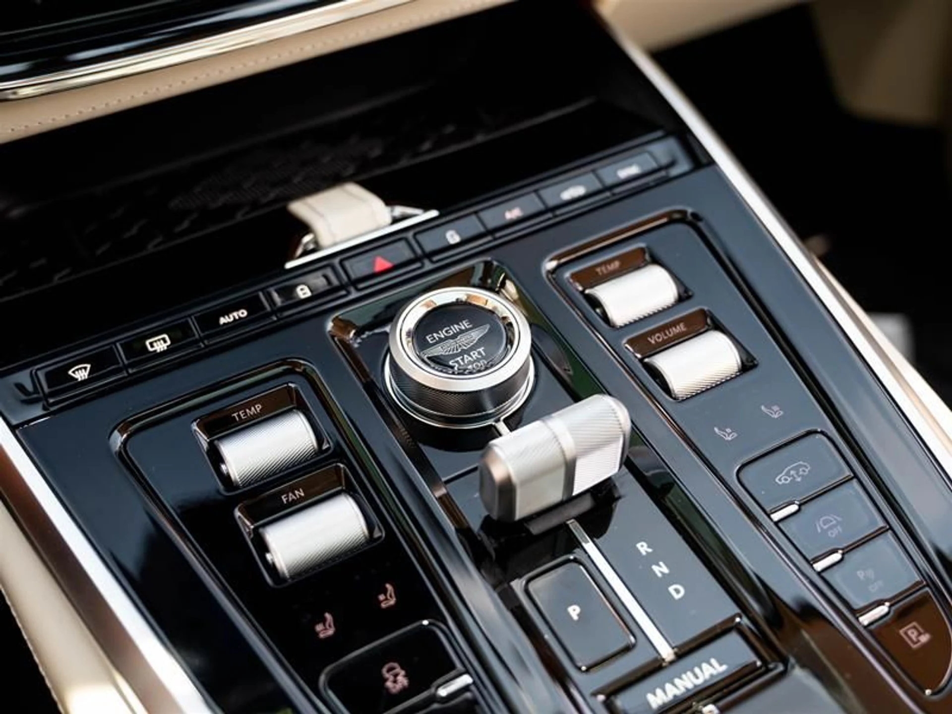 mph025_3549288937_2mguo3ja_2e0b454d36