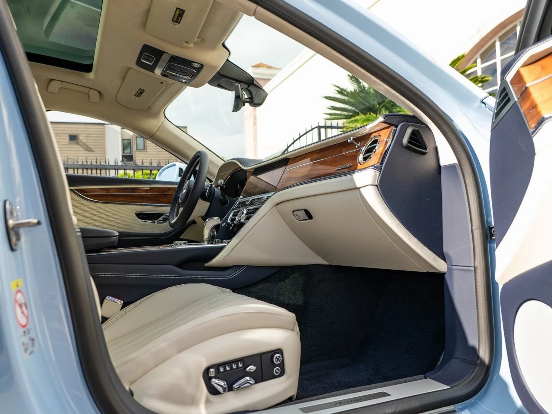 mph025_3554287525_5fd11ed0f83aa5d4d15c6f095c5540e0x_56bd3f054f