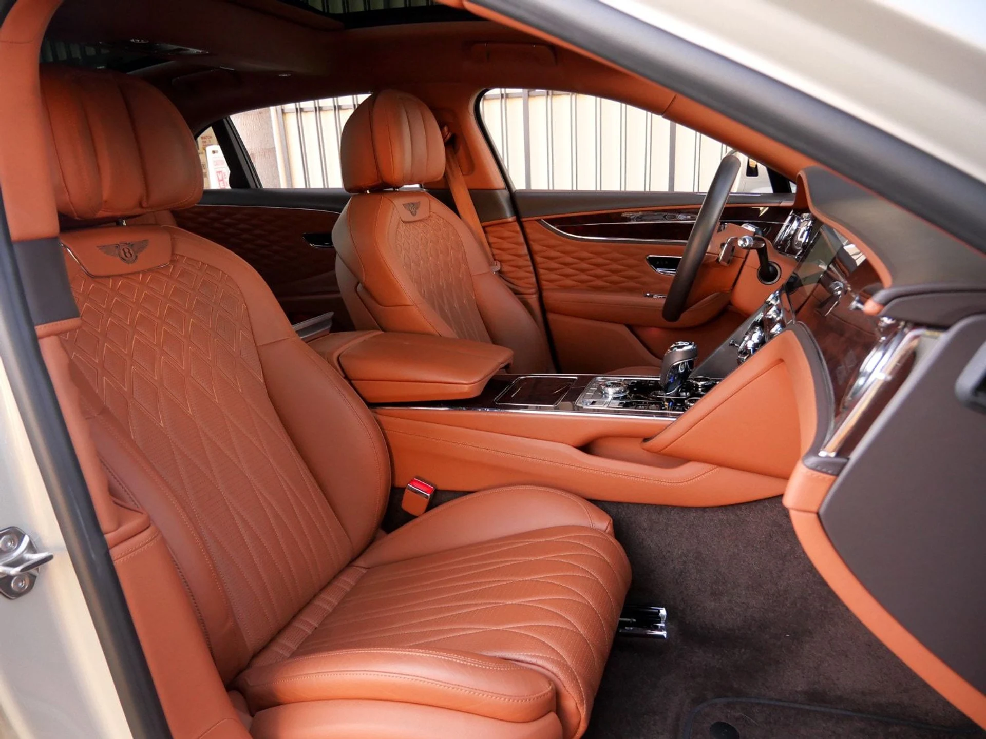 mph025_3558929077_dc090093ebb74825b2f998391e9a7ae6_85f9d9009c