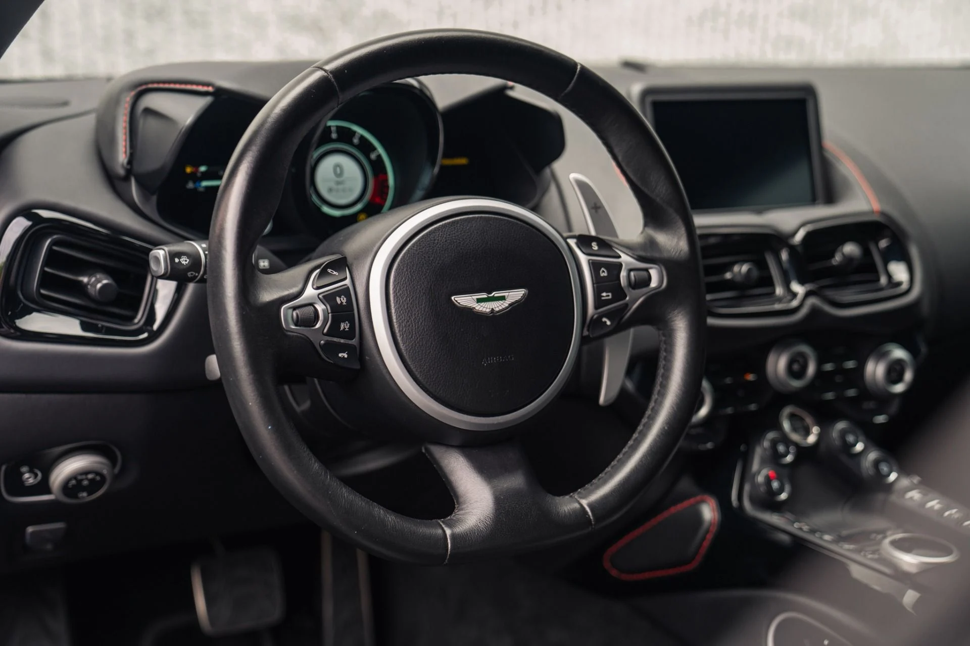 mph025_3559676712_Used_2019_Aston_Martin_Vantage_Painted_Hyper_Red_1790717746_213ef49ea3