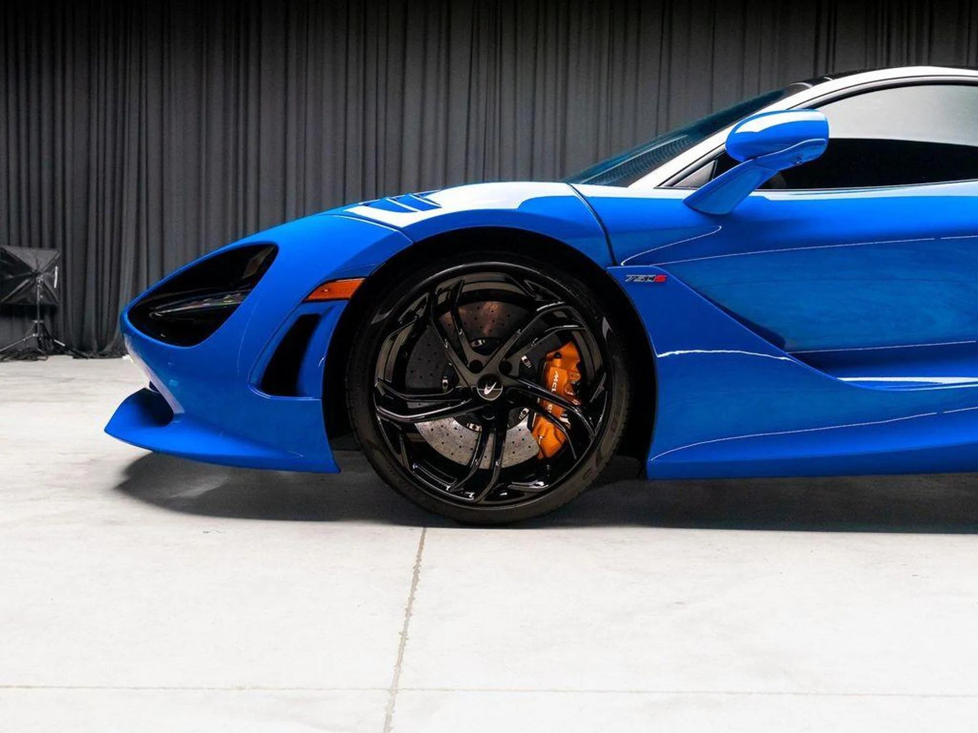 mph025_3560417770_i_J5_Bj_Tf8_Cnli8q2_Ou5p_O_Rv_P8_EM_4_e1ea963b9f