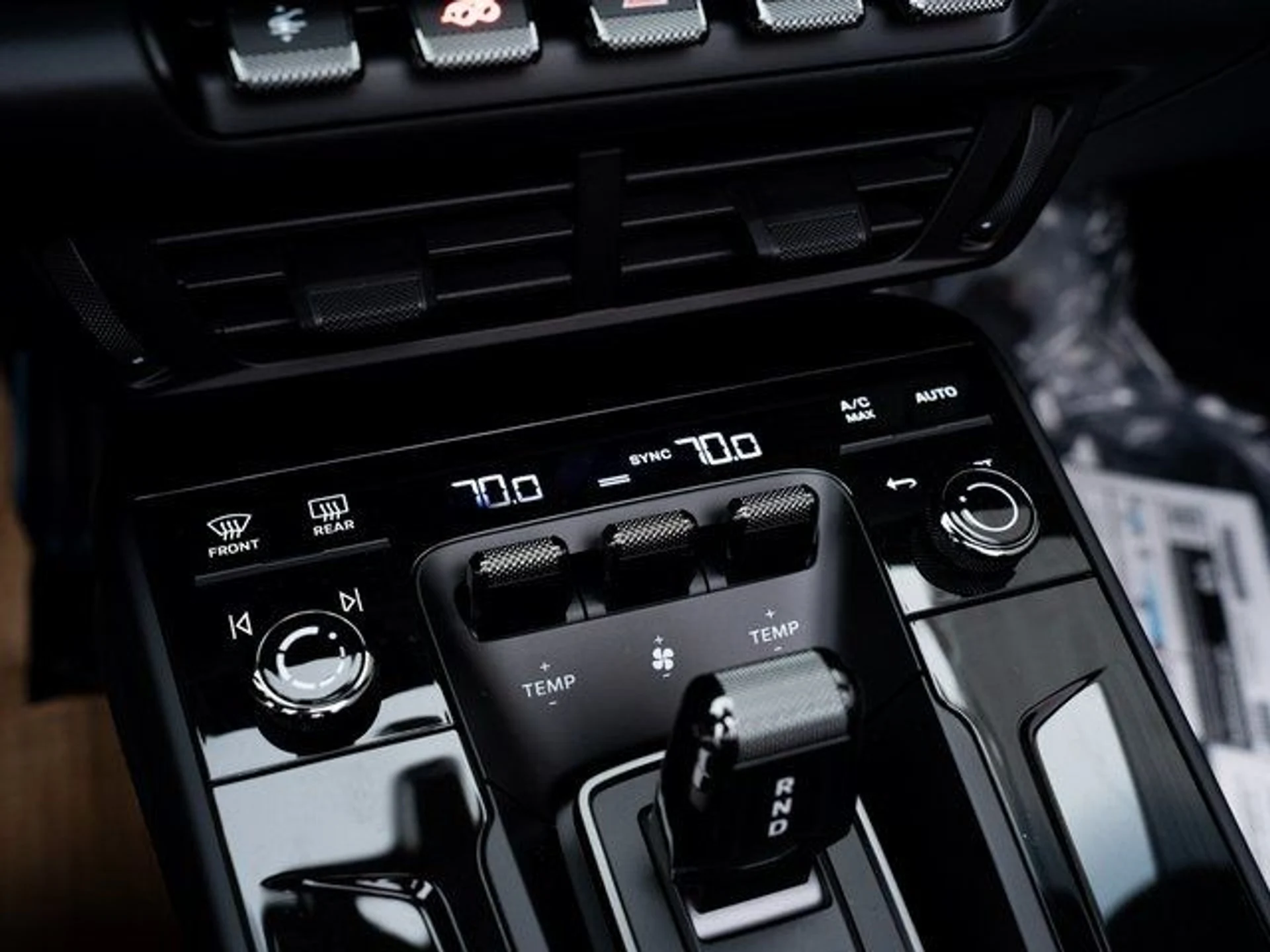 mph025_3560924268_02553ad2a28d6d812eb76e029a9dc446_1f599fee14