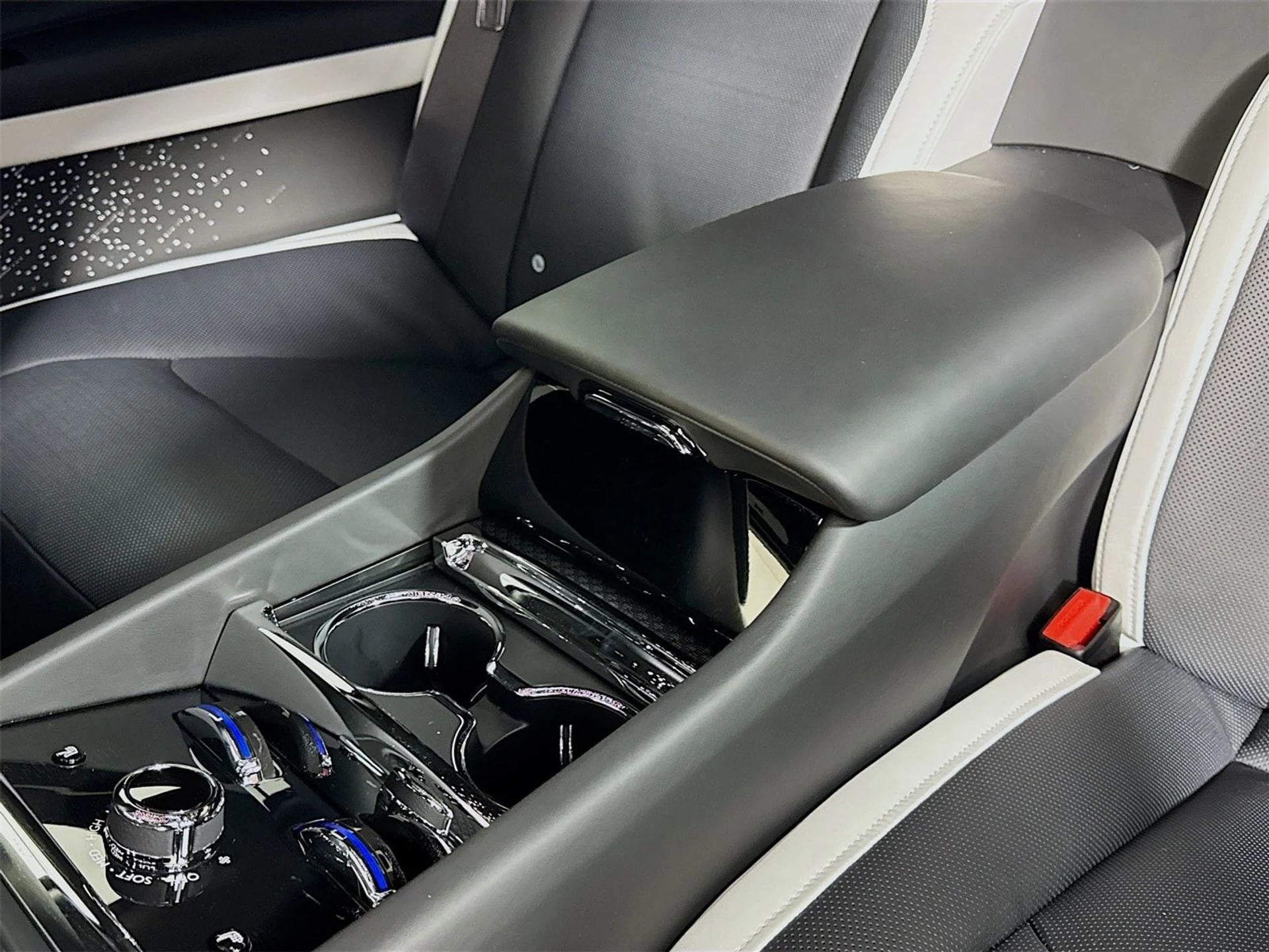 mph025_3562209440_1d798e69ba98865c40e4471e06372befx_a0edad7e60