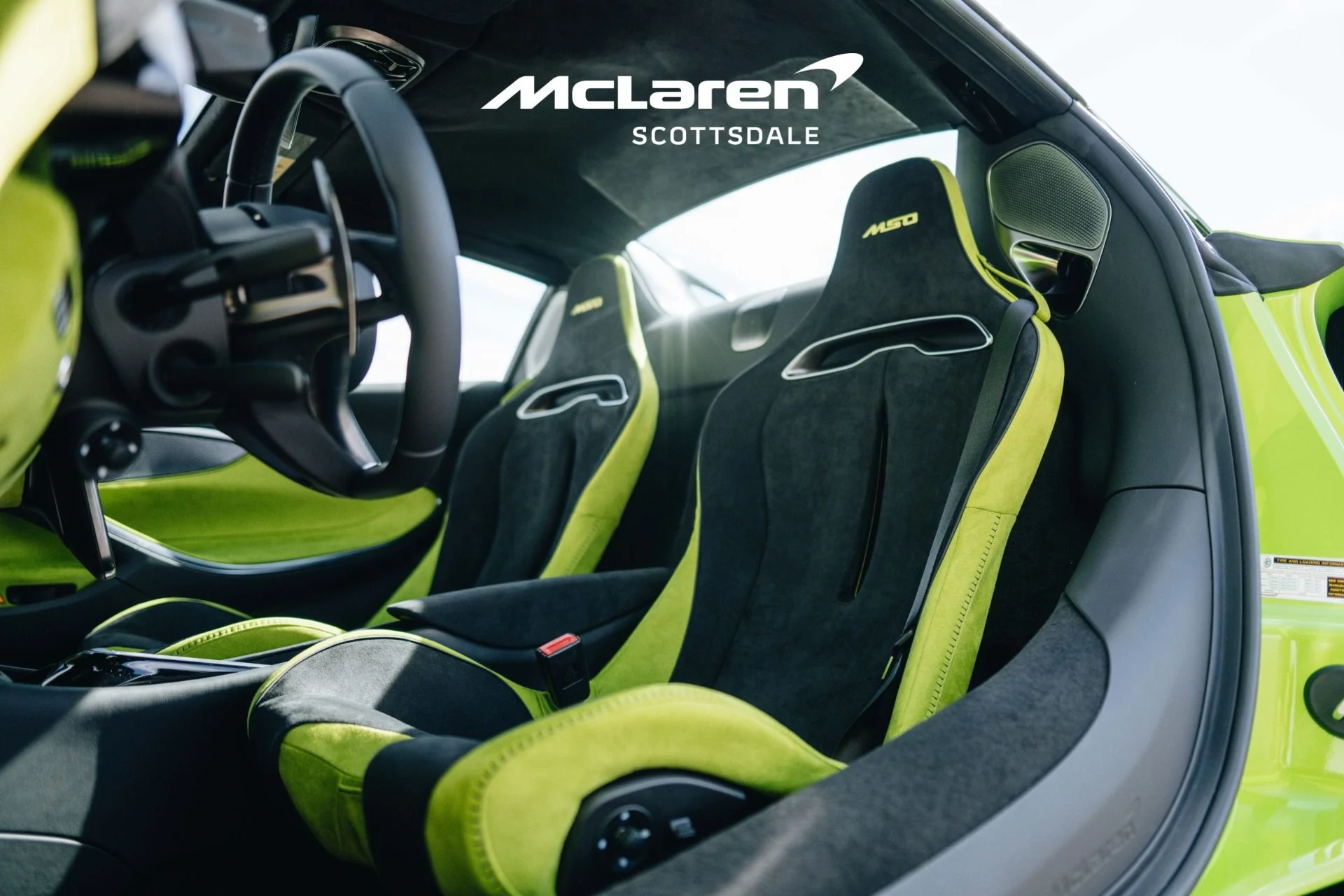 mph025_3565985313_Used_2025_MCLAREN_ARTURA_SPIDER_1732371768_5a48228dfc