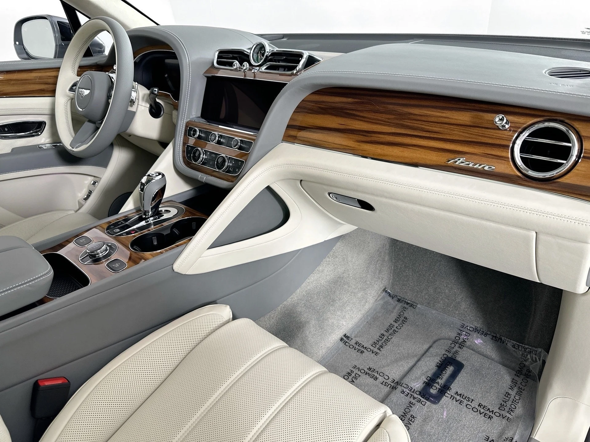 mph025_3566244868_26_53ea67e69e