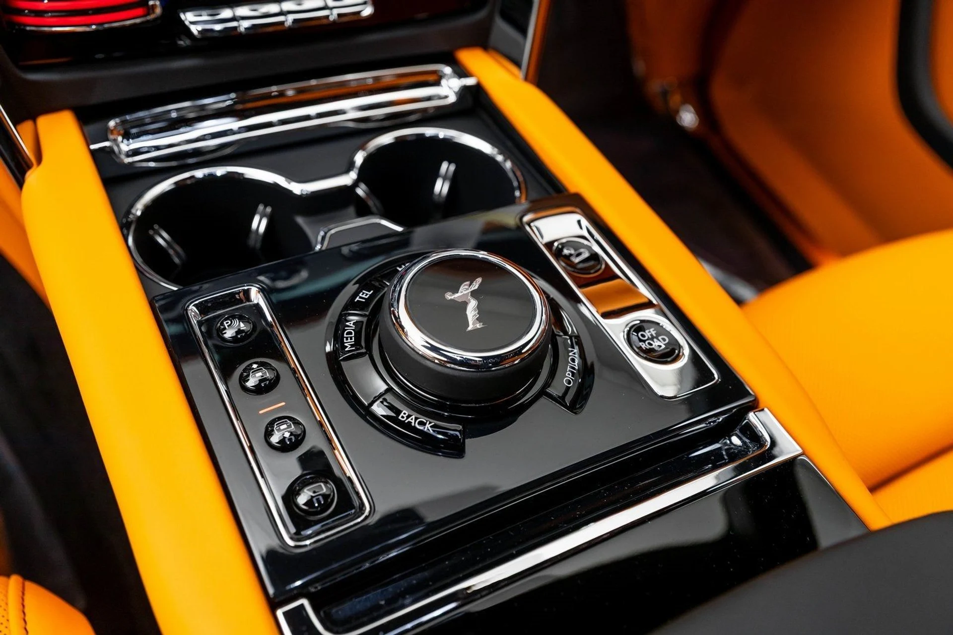 mph025_3567678570_26_bbe6ae1586