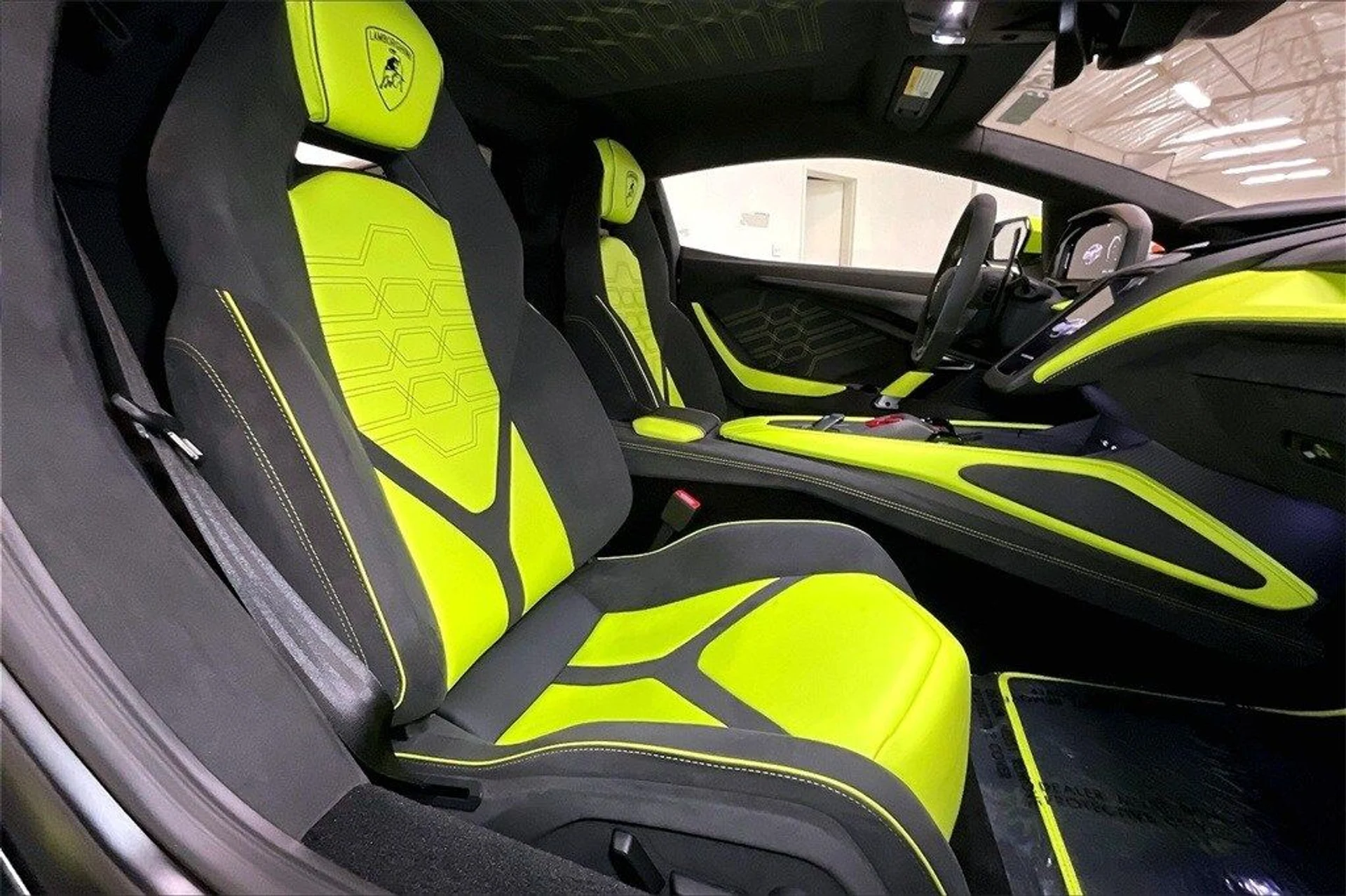 mph025_3568408969_5db164f348dd5a83671344ac8b136064x_185a3098b8