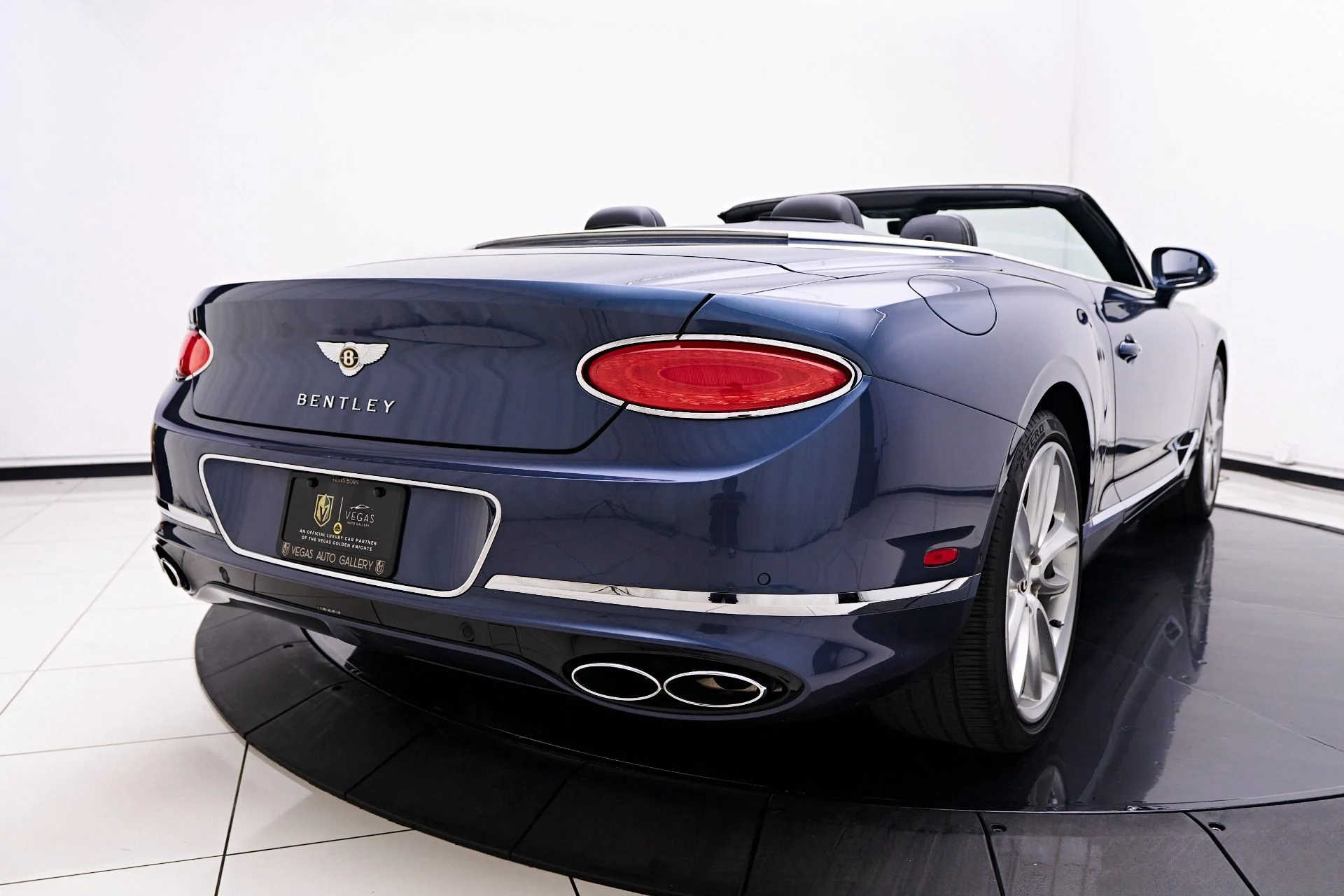 mph025_3574769299_Used_2020_Bentley_Continental_GT_V8_1758744270_29bacc1a77