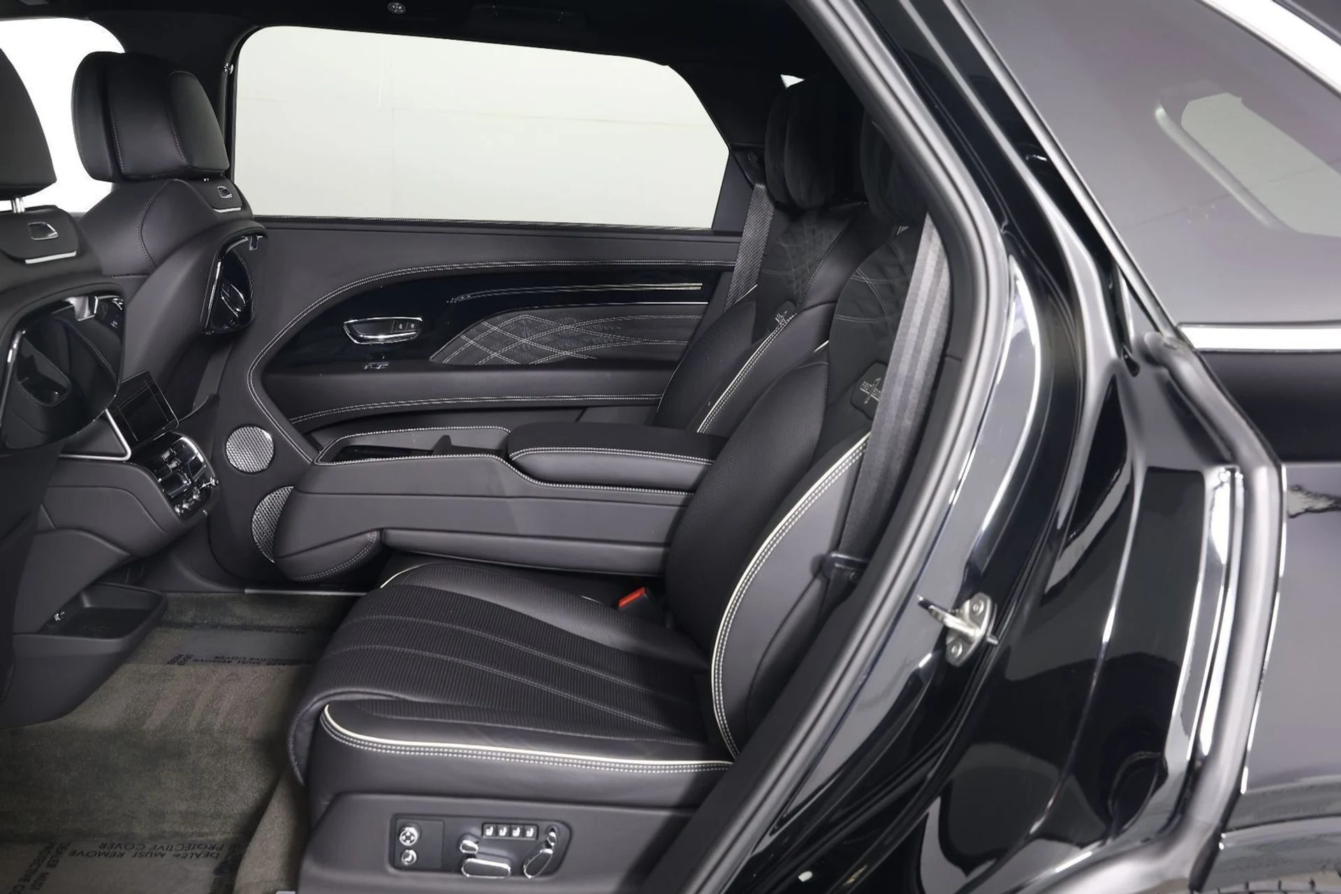 mph025_3586319573_bff6be19db91e62e9252896cb071ca85_837fa93bbe