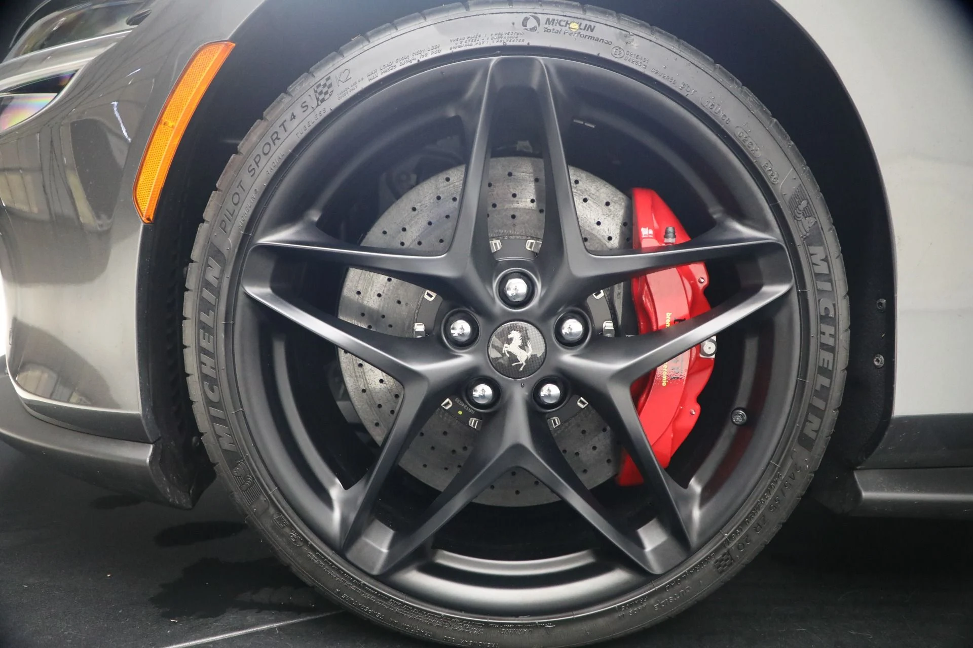 mph025_3590639189_Used_2026_Ferrari_Roma_Spider_1790785896_9cb02b3534