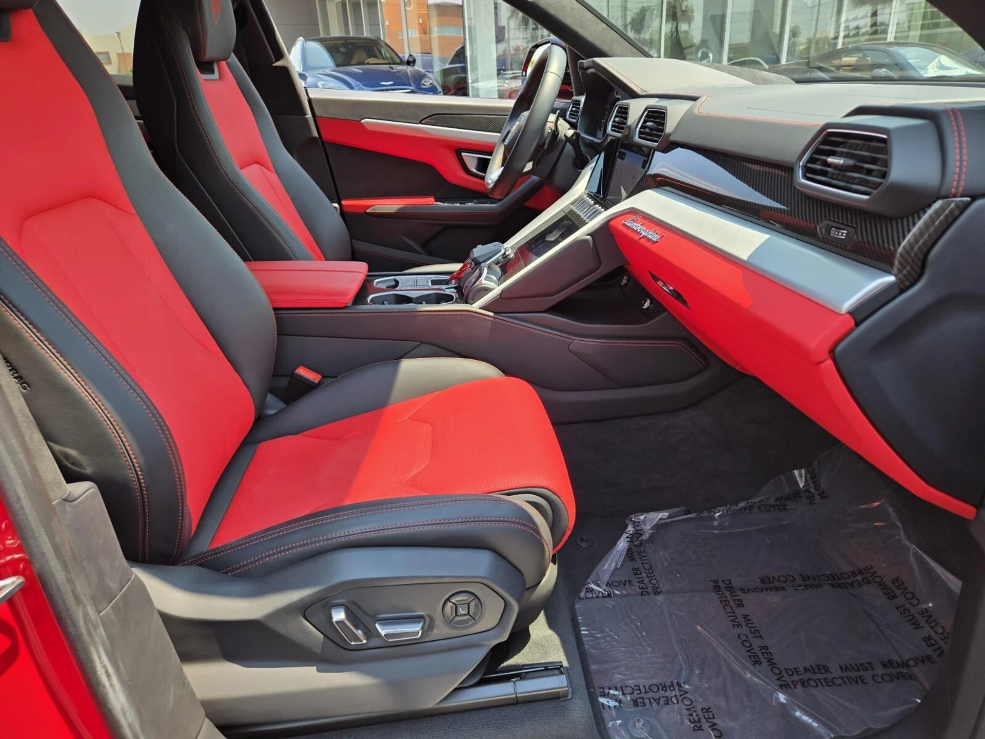 mph025_3594222476_Used_2020_Lamborghini_Urus_1754463401_c63c4d0aa6