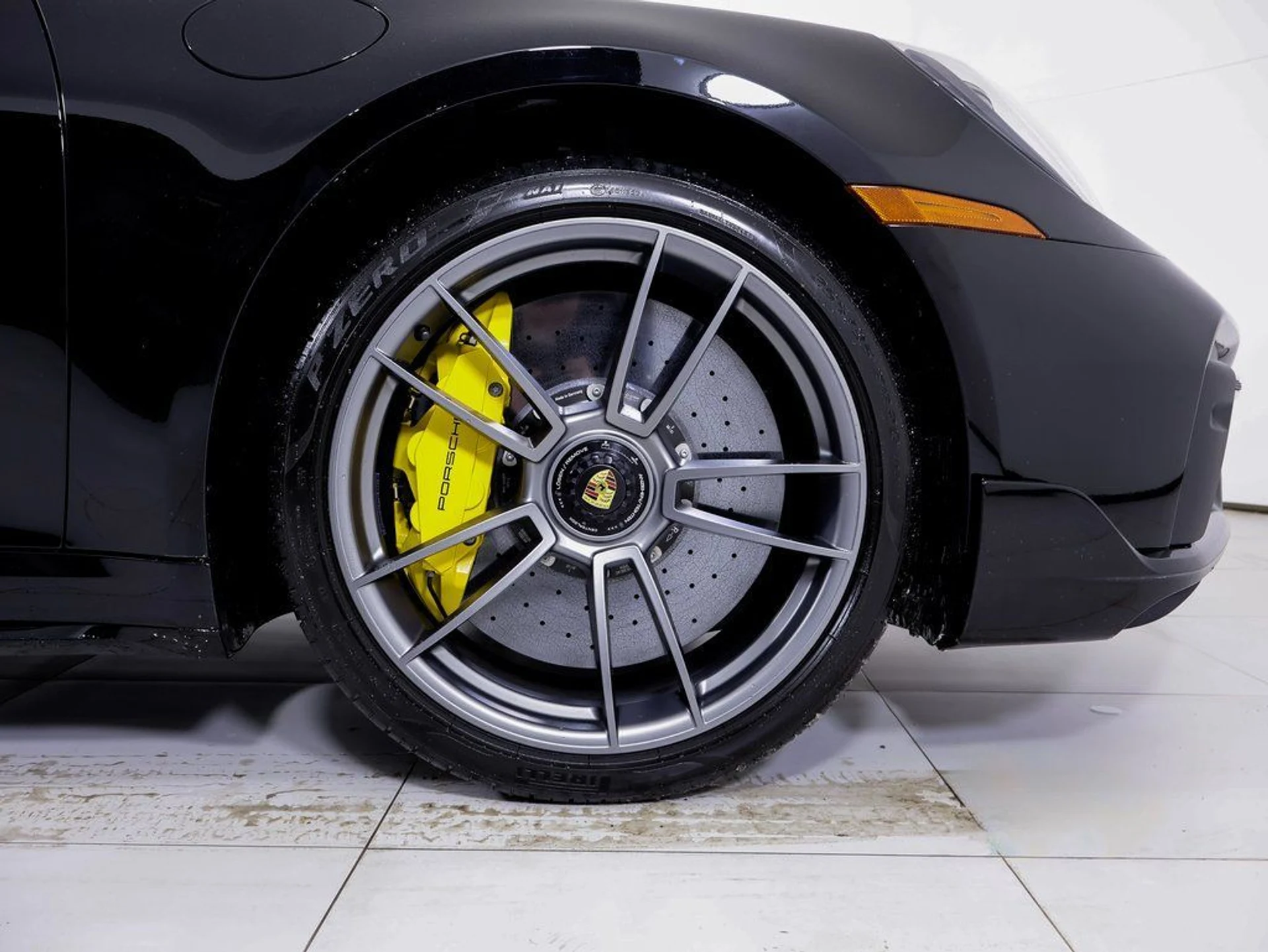 mph025_3600649482_4aed8c7a155c8ccb0ae9d4b25a60ddaex_a74eea6167