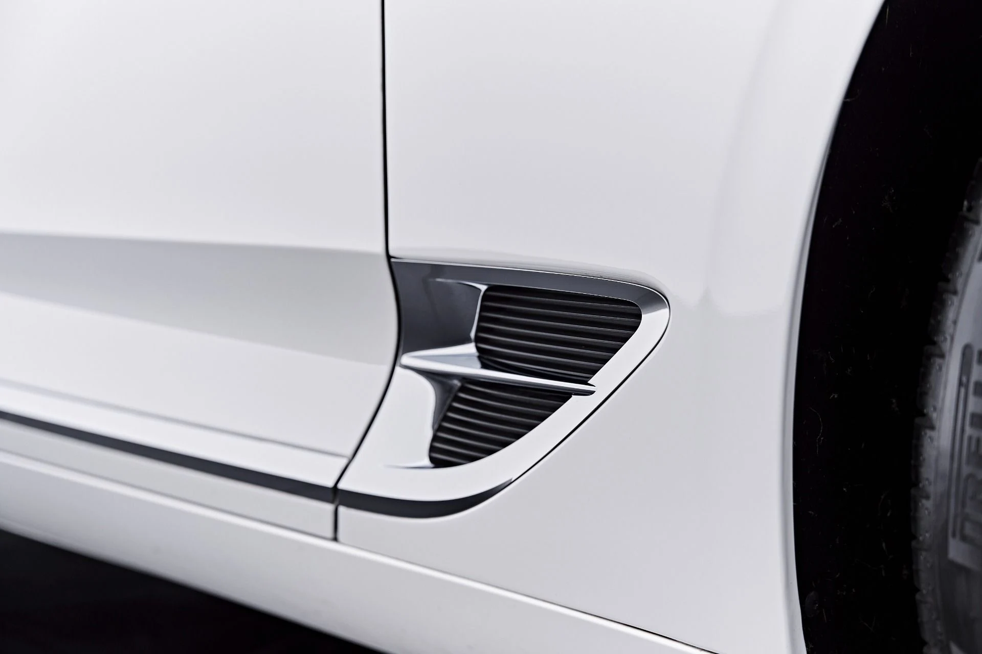 mph025_3601306915_Used_2020_Bentley_Continental_GT_V8_1784761241_8db033b79e