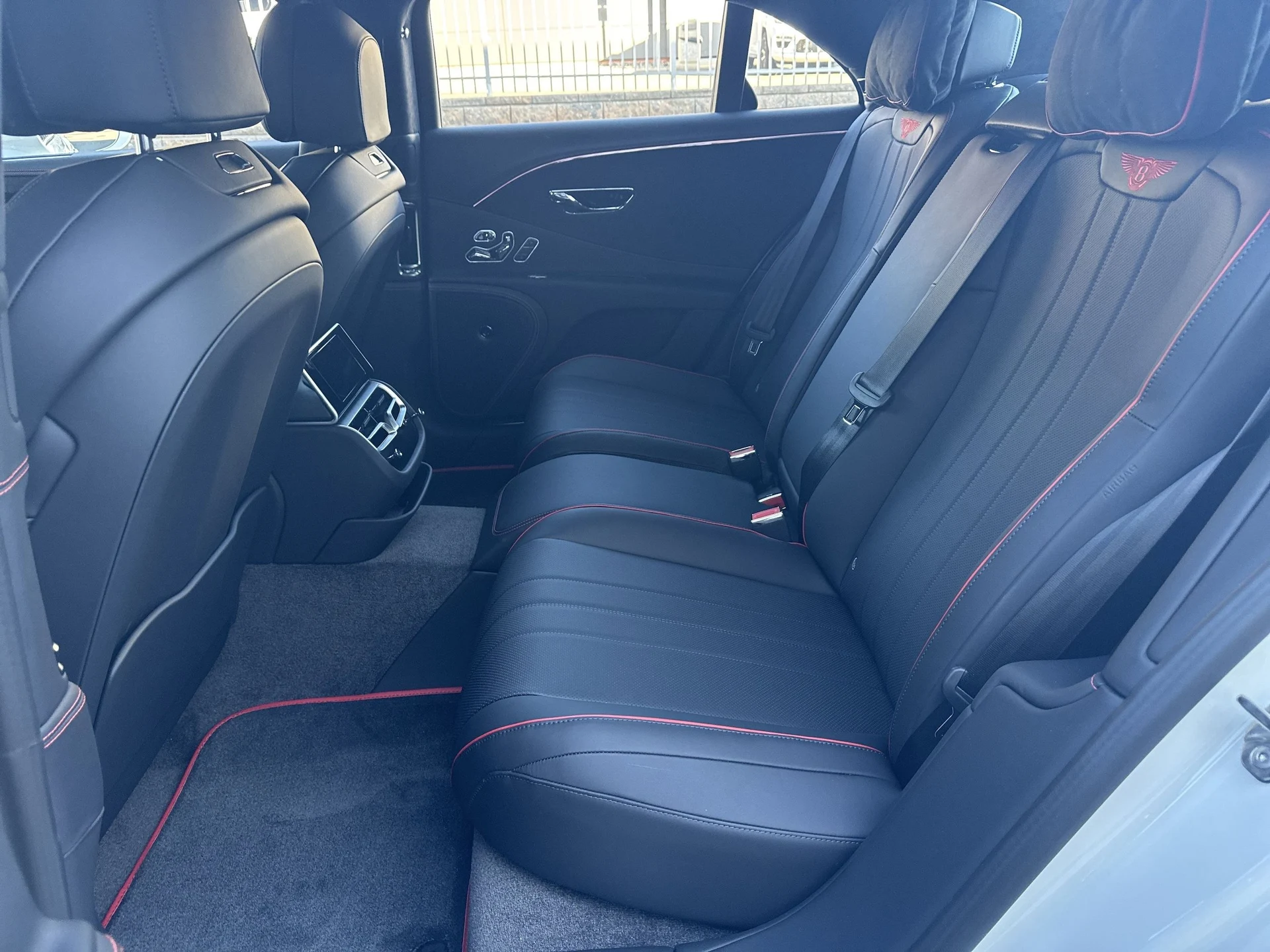 mph025_3601812132_70513f793f2e0c741eaefa50276c89a3x_8090033e7d