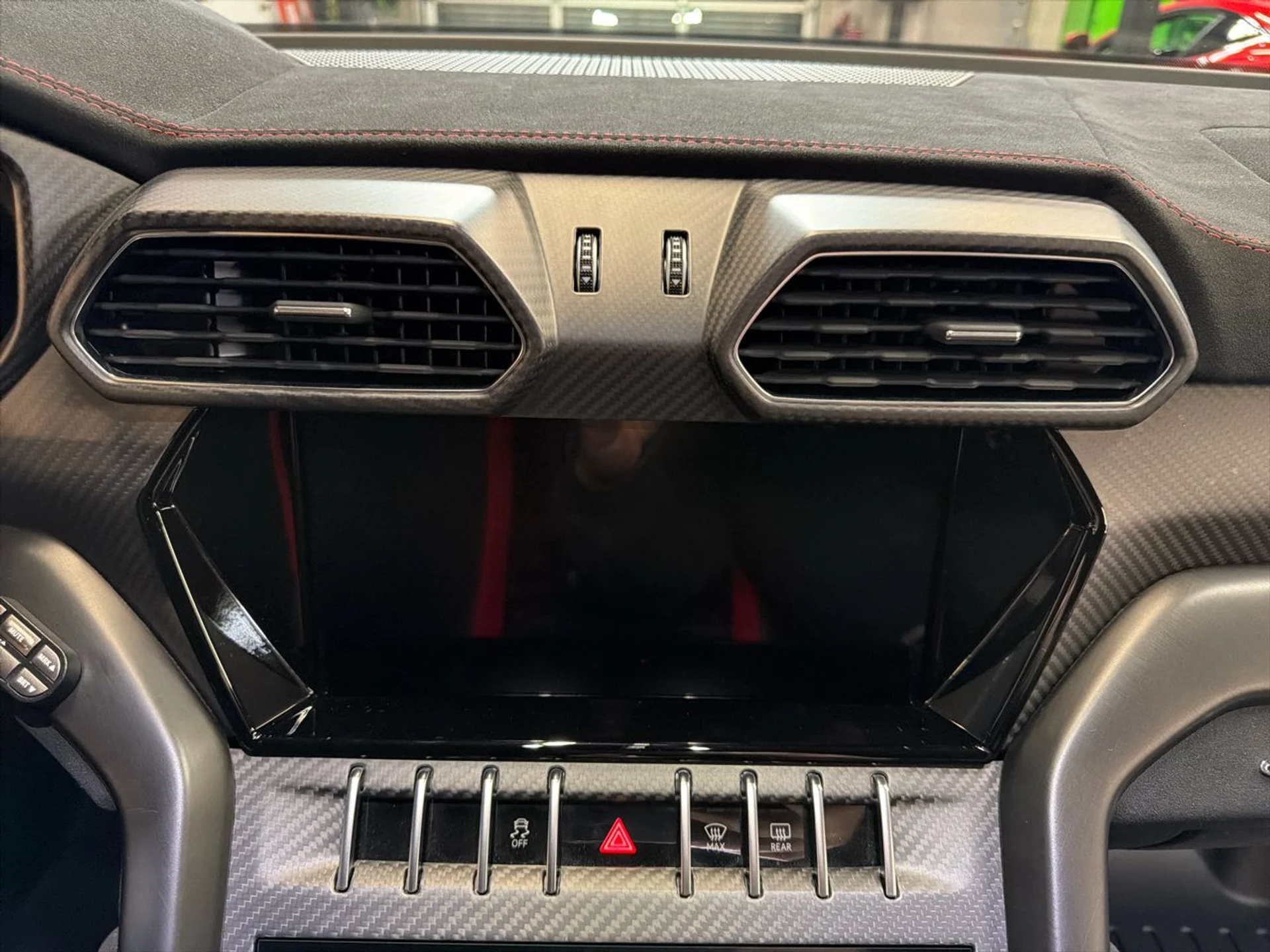 mph025_3608724761_639035593231414201_46644169f7