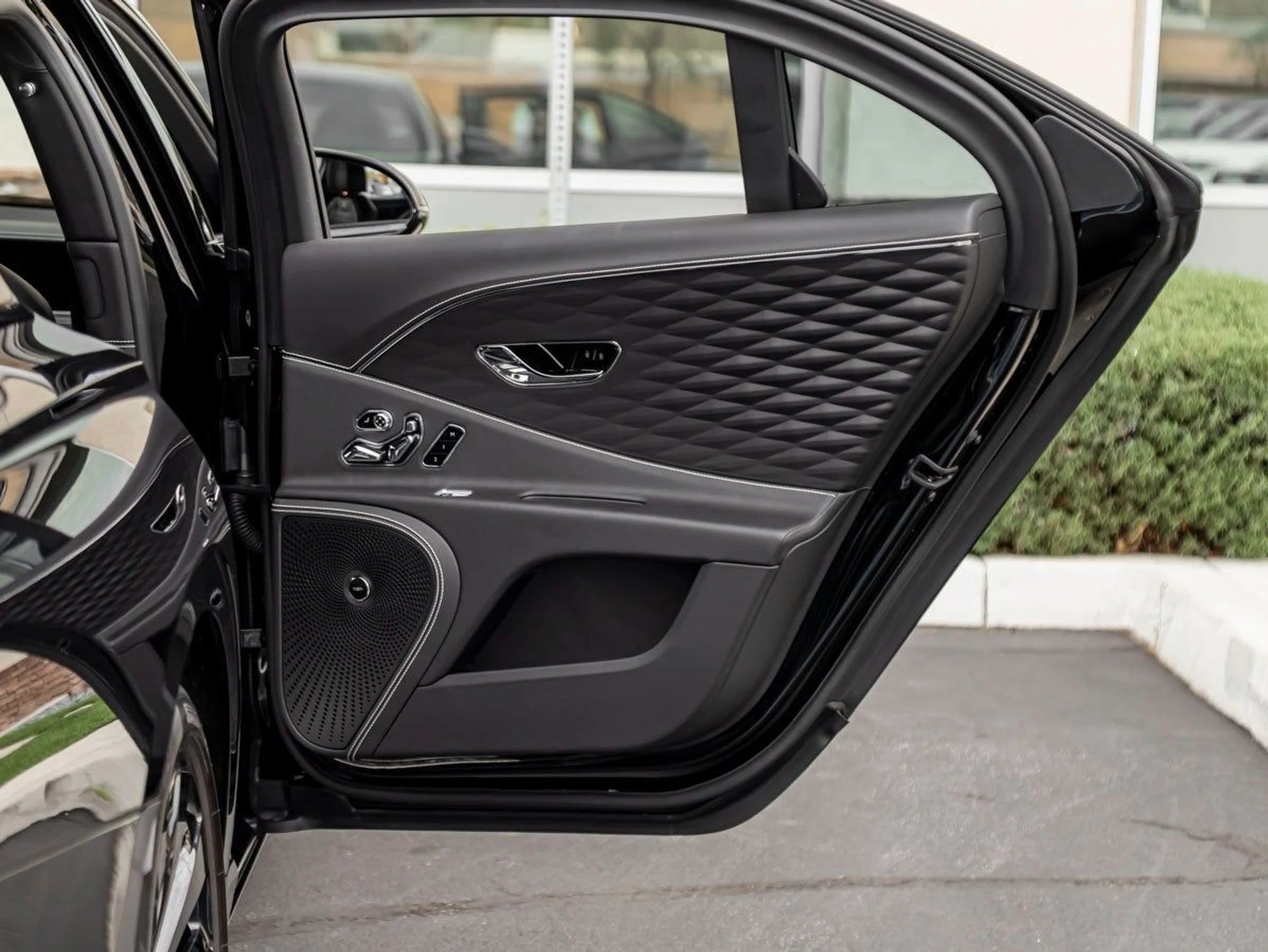 mph025_3608848428_26_cd213aee0b