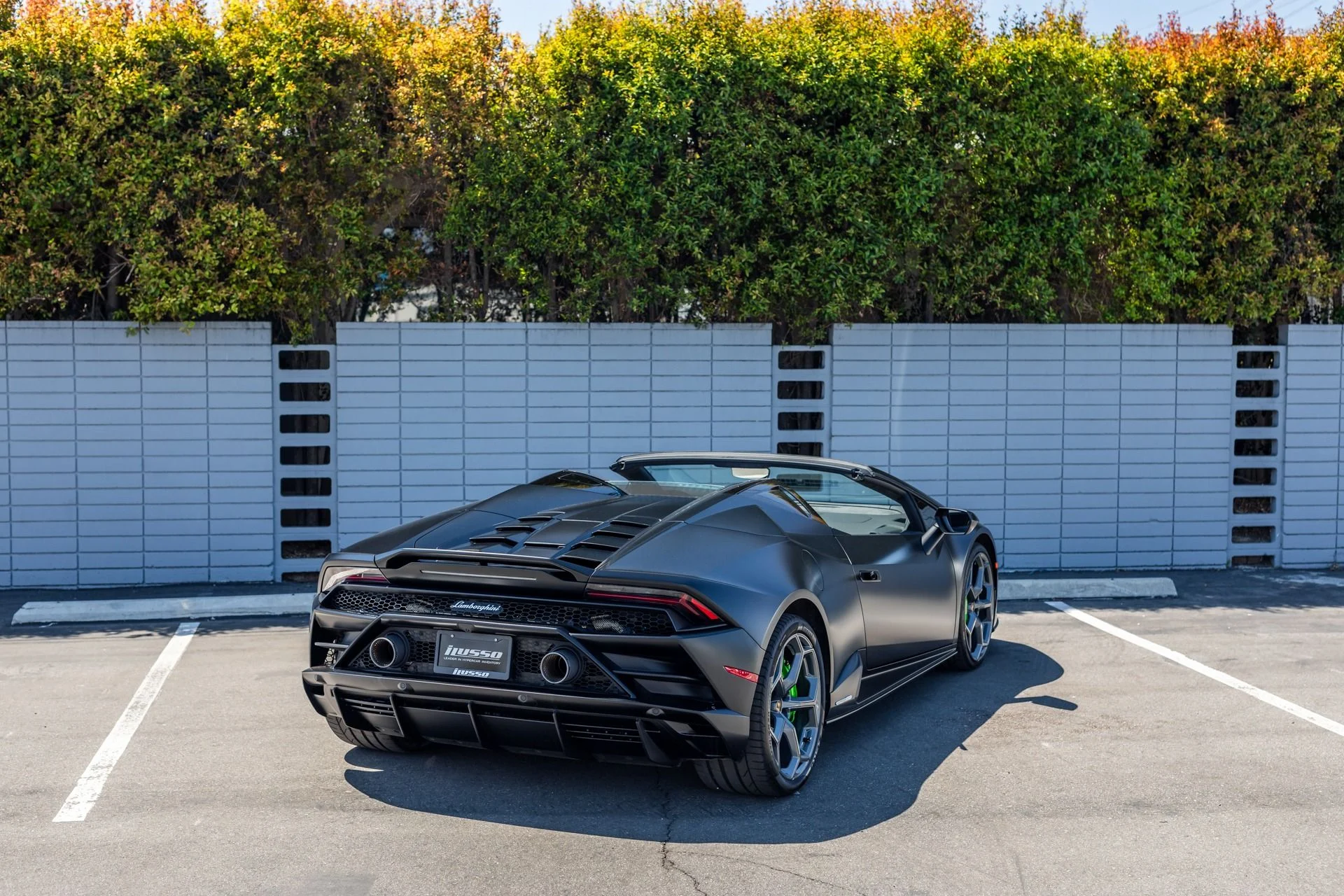 mph025_360909010_Used_2024_Lamborghini_Huracan_EVO_Spyder_1744314383_cd8386bd5a