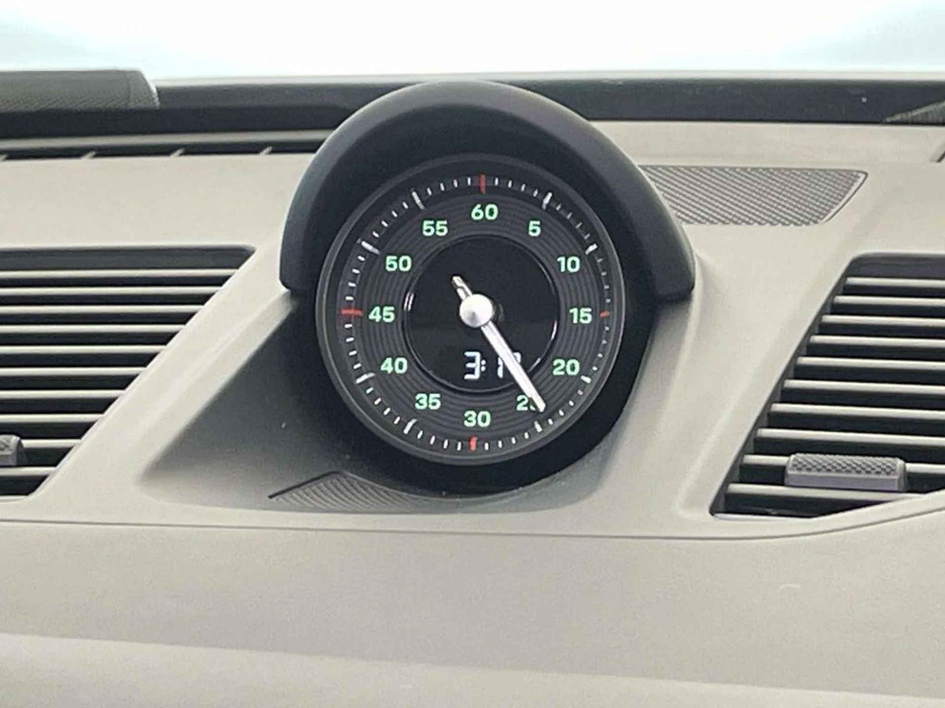 mph025_3609235208_r_UQ_Xbhvllqa3_S6yr04_Gem_Lf_Bcqg_35bd858031