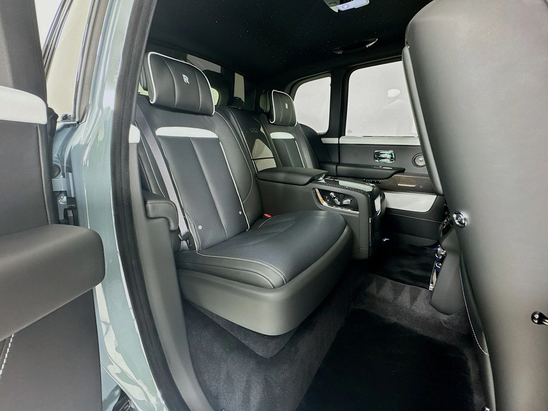 mph025_3613055185_a29c4699cba0c654ad2d02a3fb4df106x_769372d80f