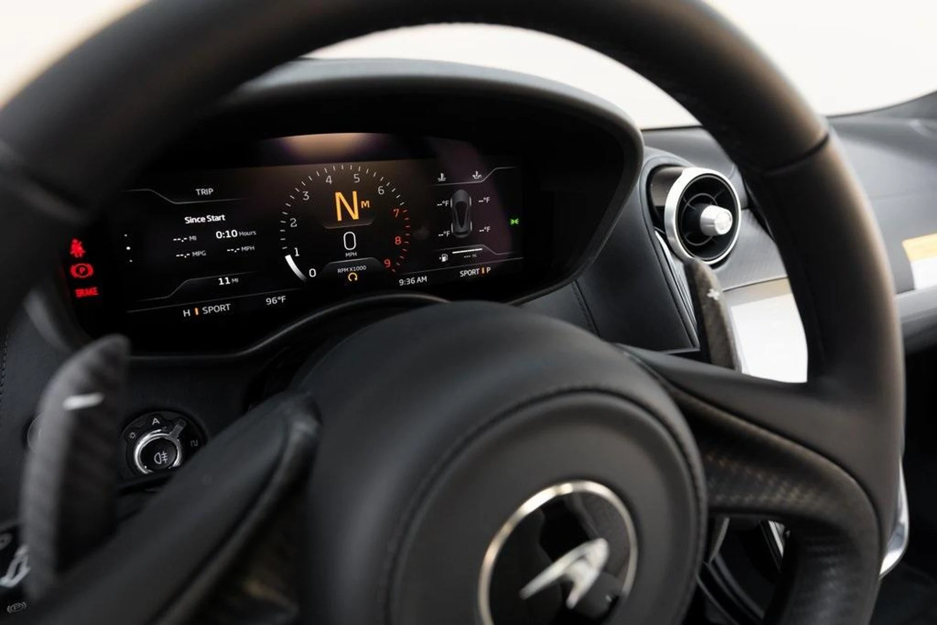 mph025_3618664015_Used_2025_MCLAREN_GTS_1721509505_9af94d0408